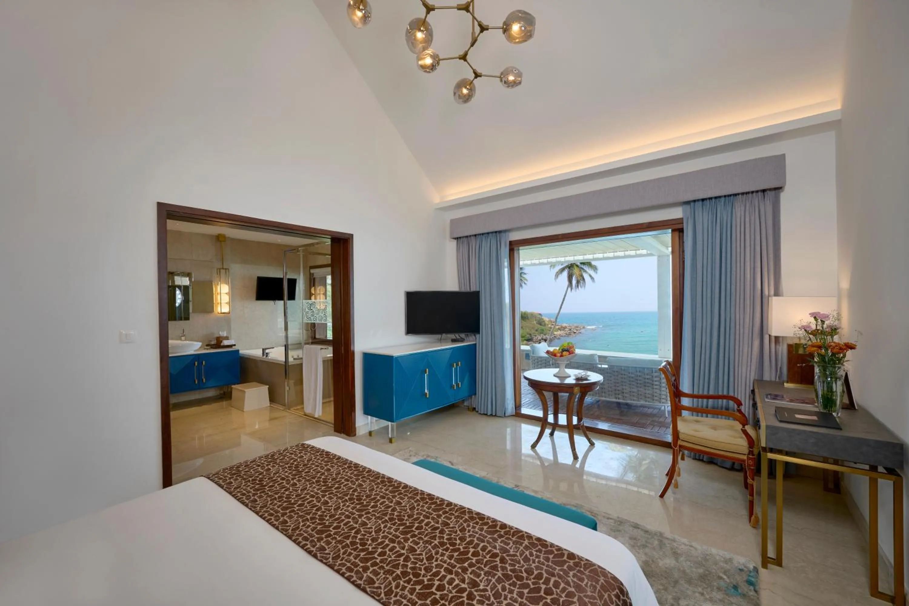 Bed in The Leela Kovalam, A Raviz Hotel