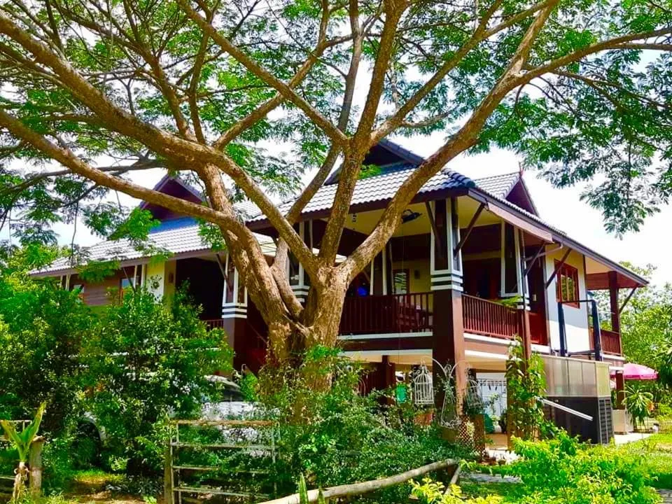 Other in Ina Boutique Home Nan