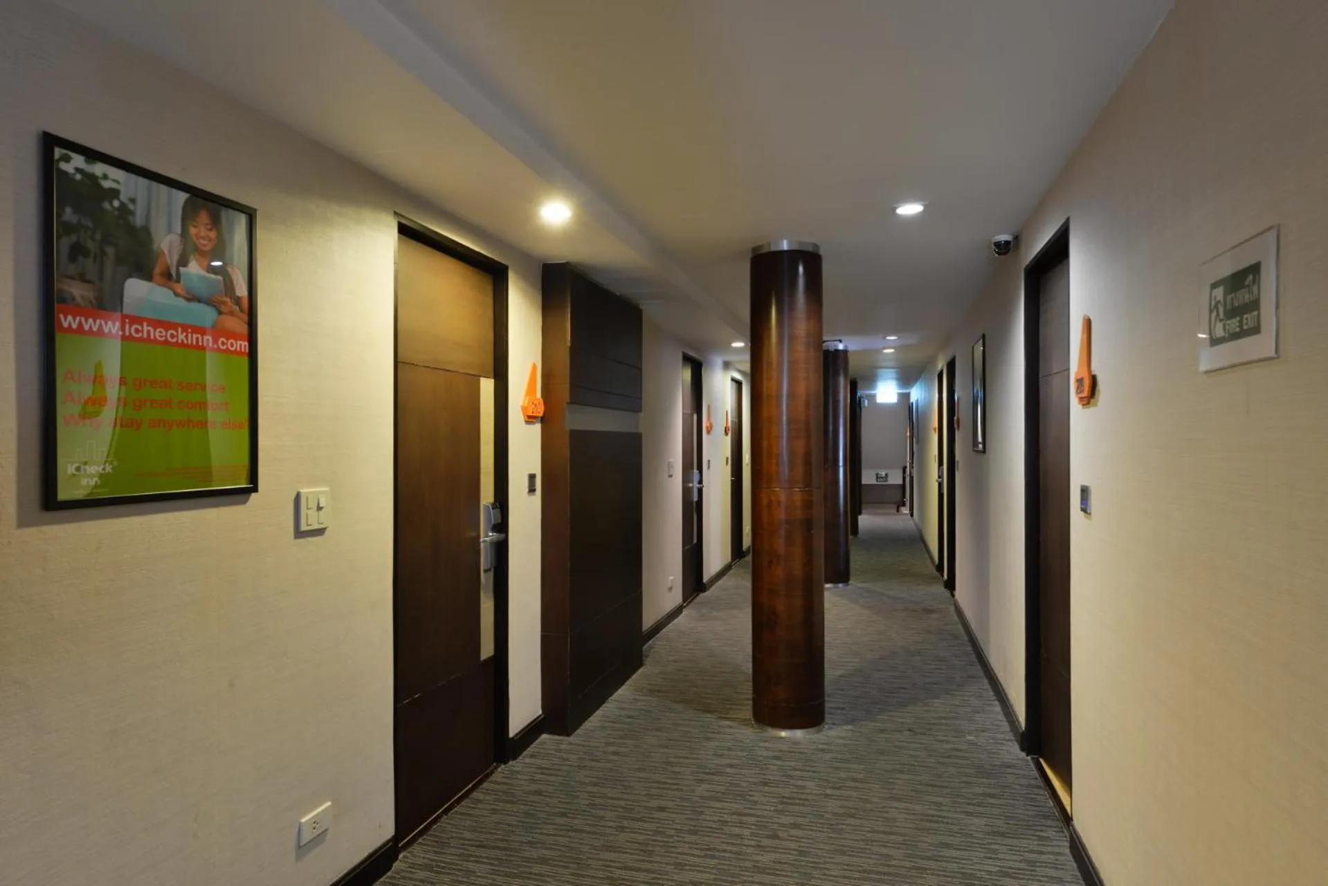 Area and facilities in Arawana Express Phromphong