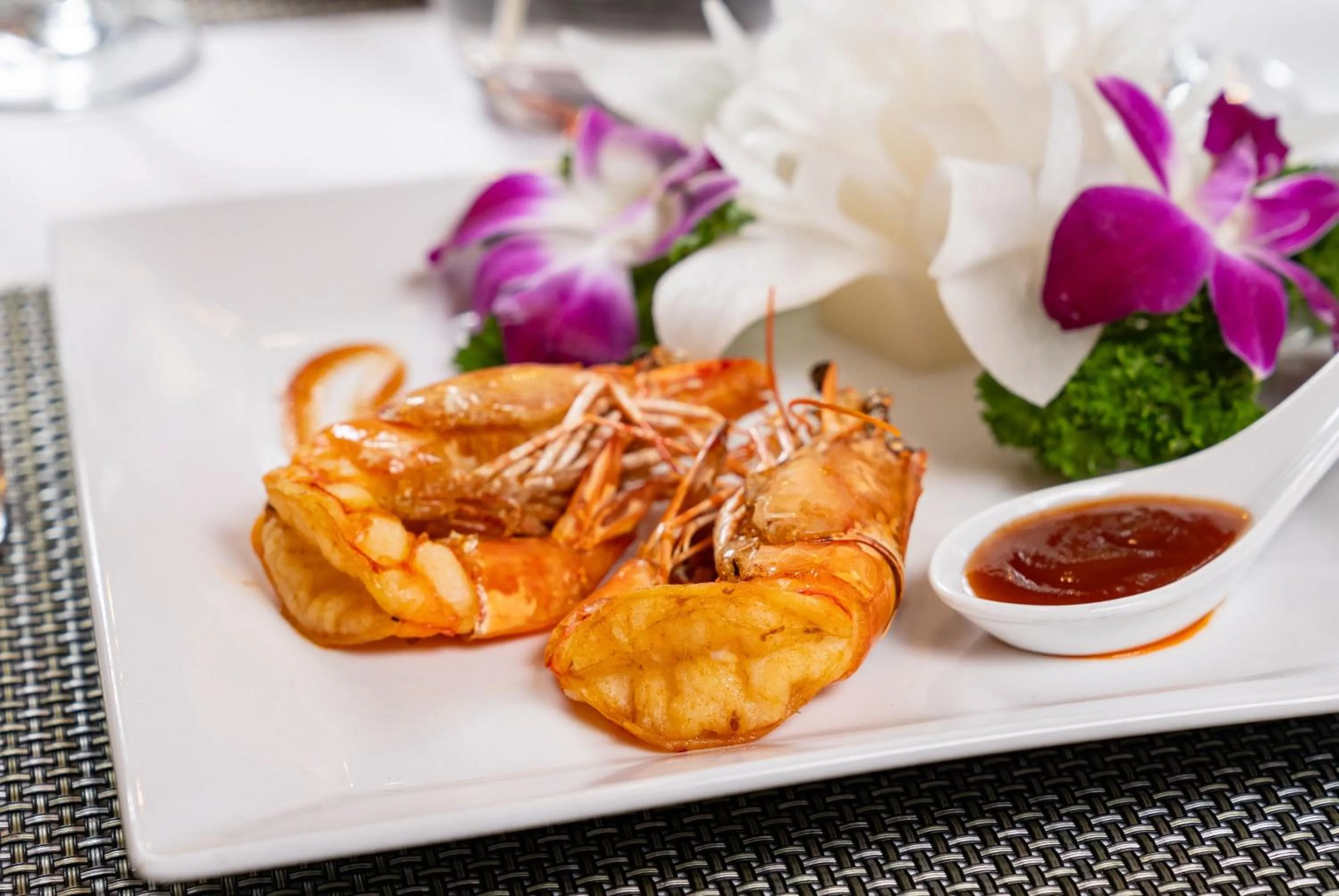 Food and drinks in Indochina Sails Ha Long Bay