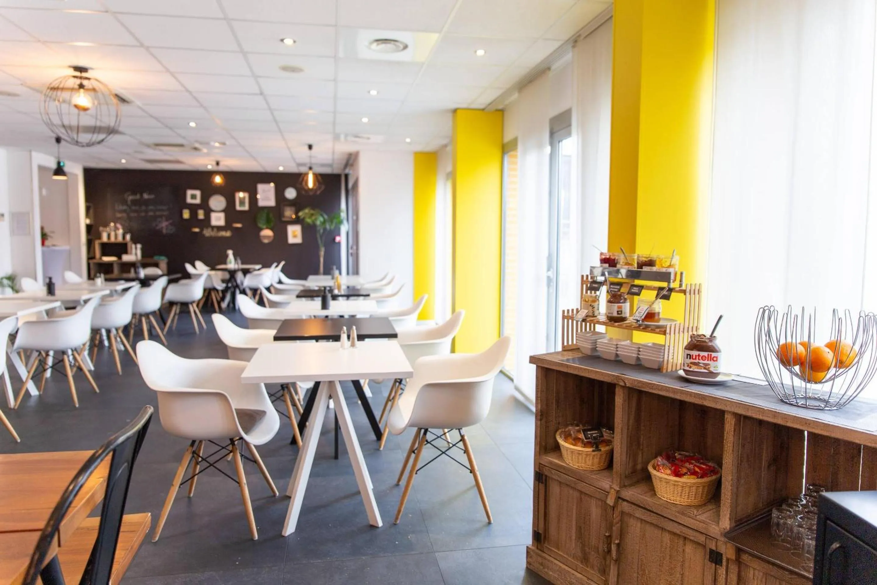 Breakfast in Clarion Aparthotel Toulouse Le Parc de l'Escale