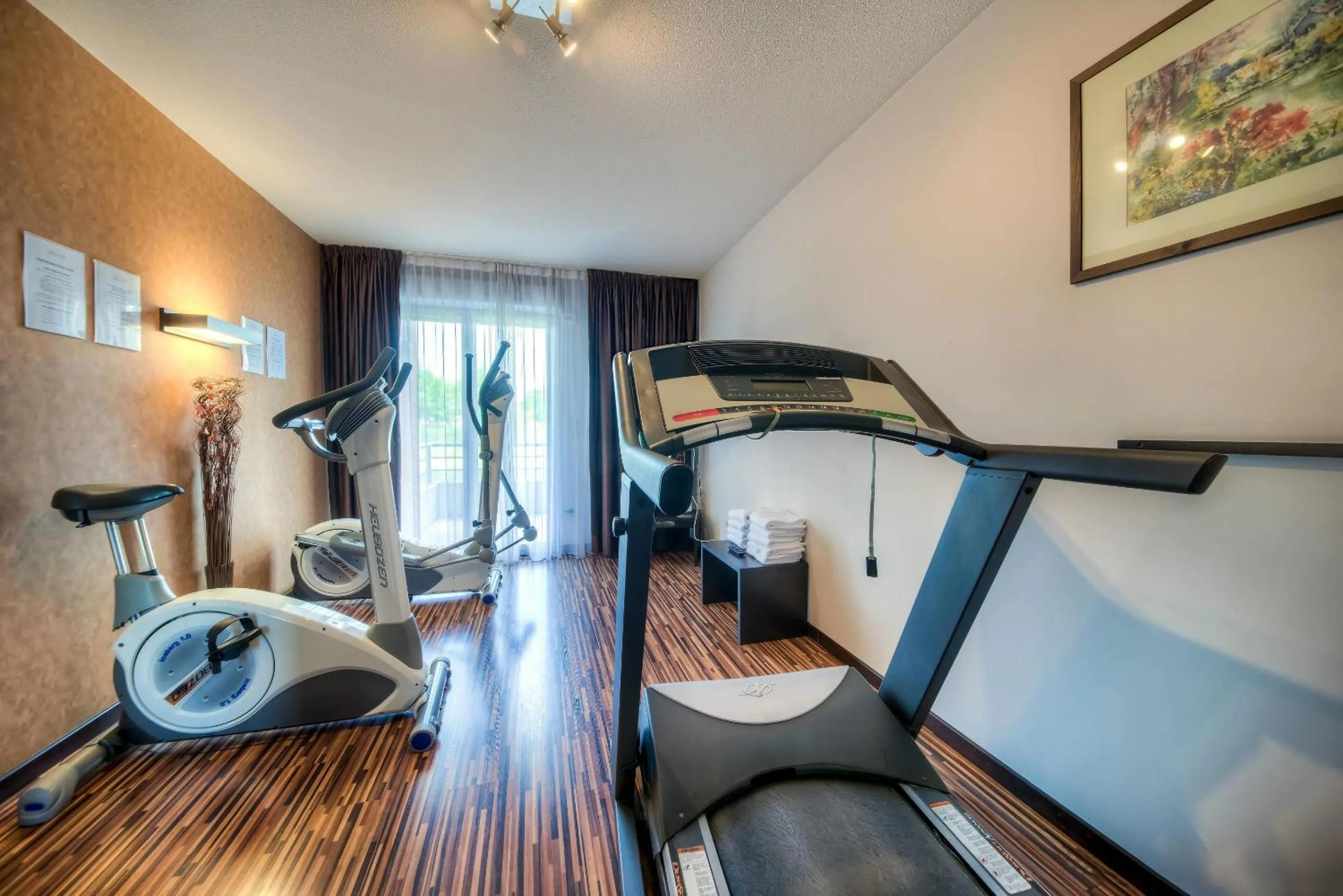 Fitness centre/facilities in Clarion Aparthotel Toulouse Le Parc de l'Escale