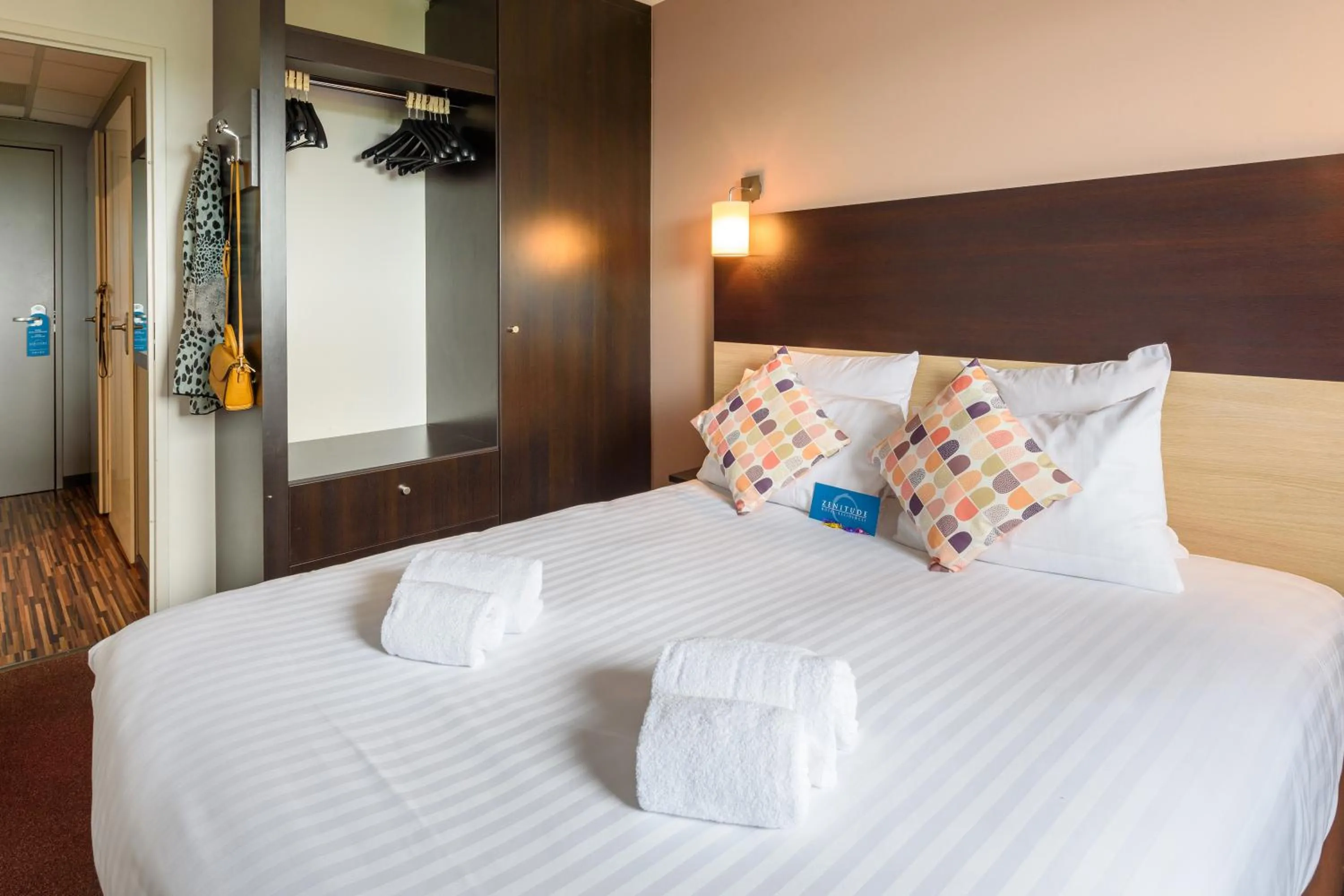 Bed in Clarion Aparthotel Toulouse Le Parc de l'Escale