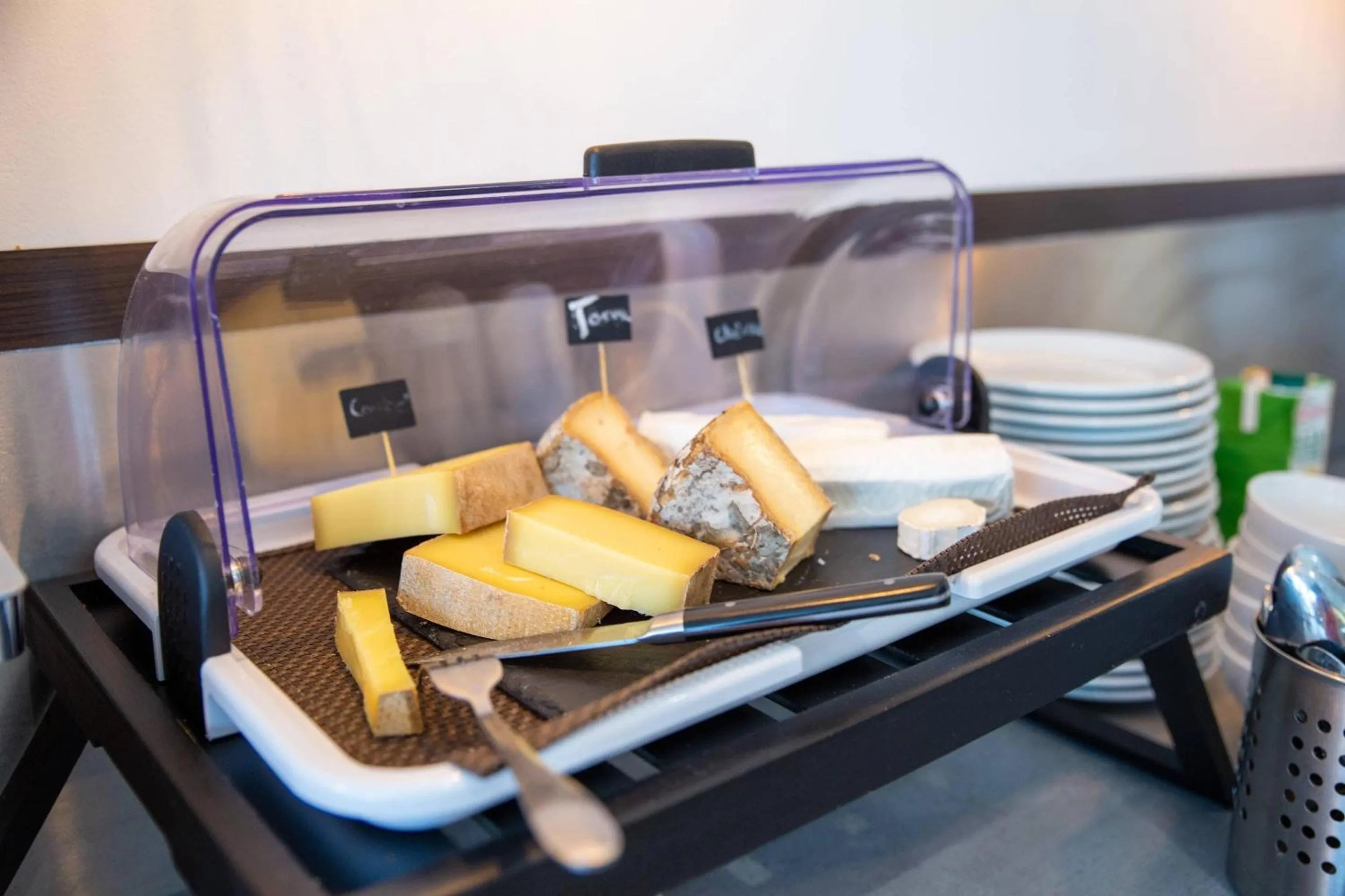 Breakfast in Clarion Aparthotel Toulouse Le Parc de l'Escale