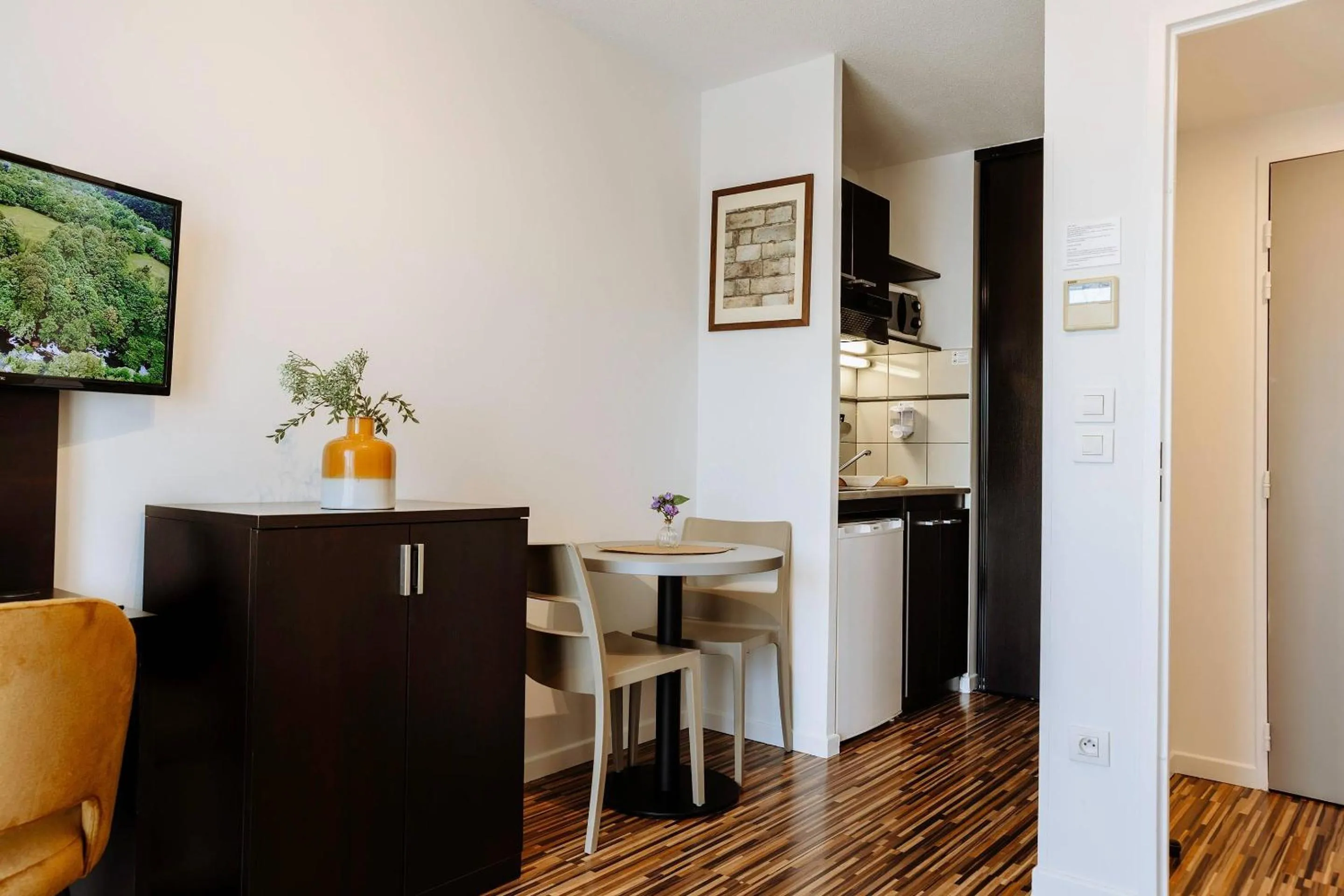 Bedroom in Clarion Aparthotel Toulouse Le Parc de l'Escale