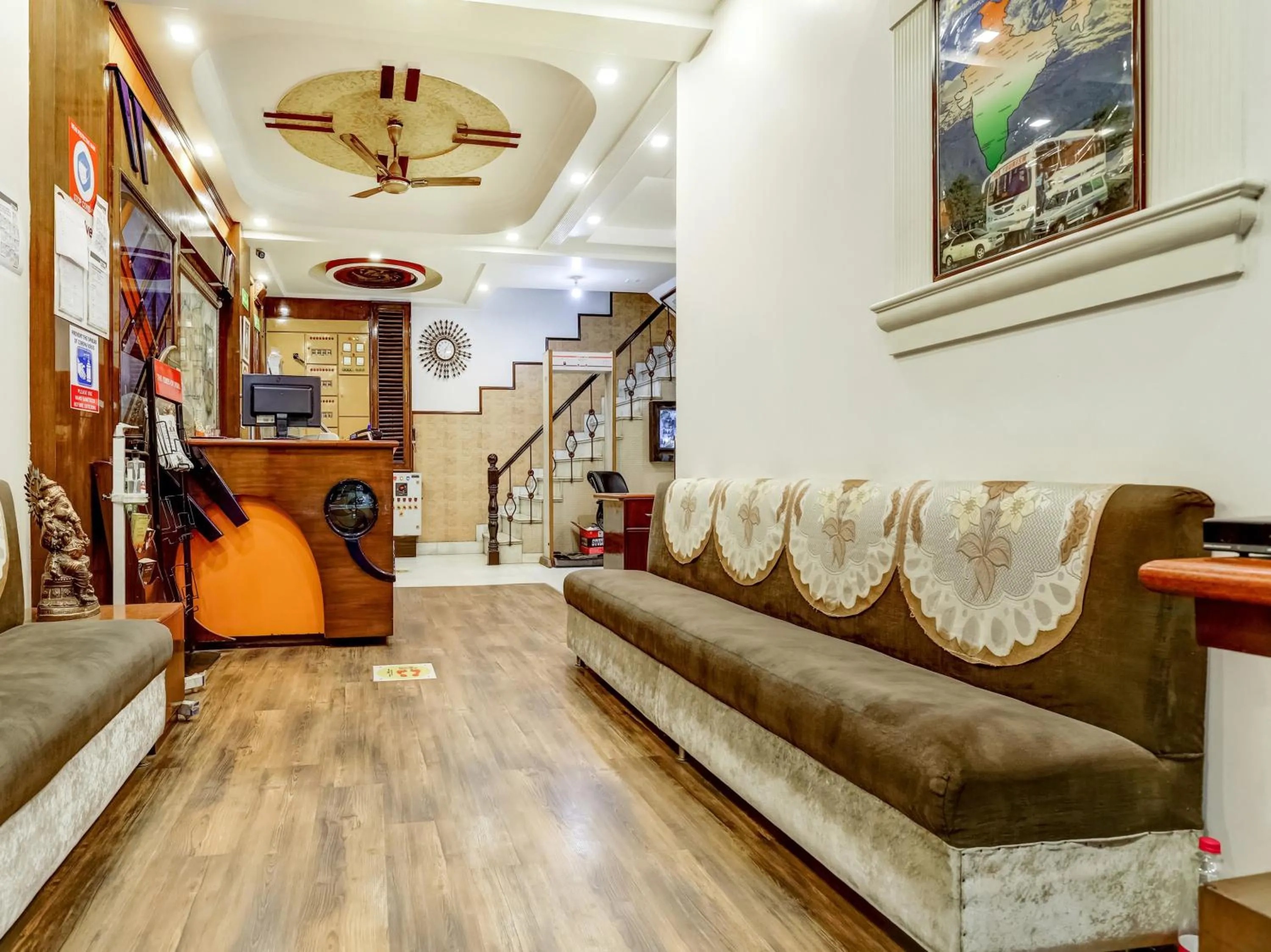 Lobby or reception in Hotel Grand Park Inn