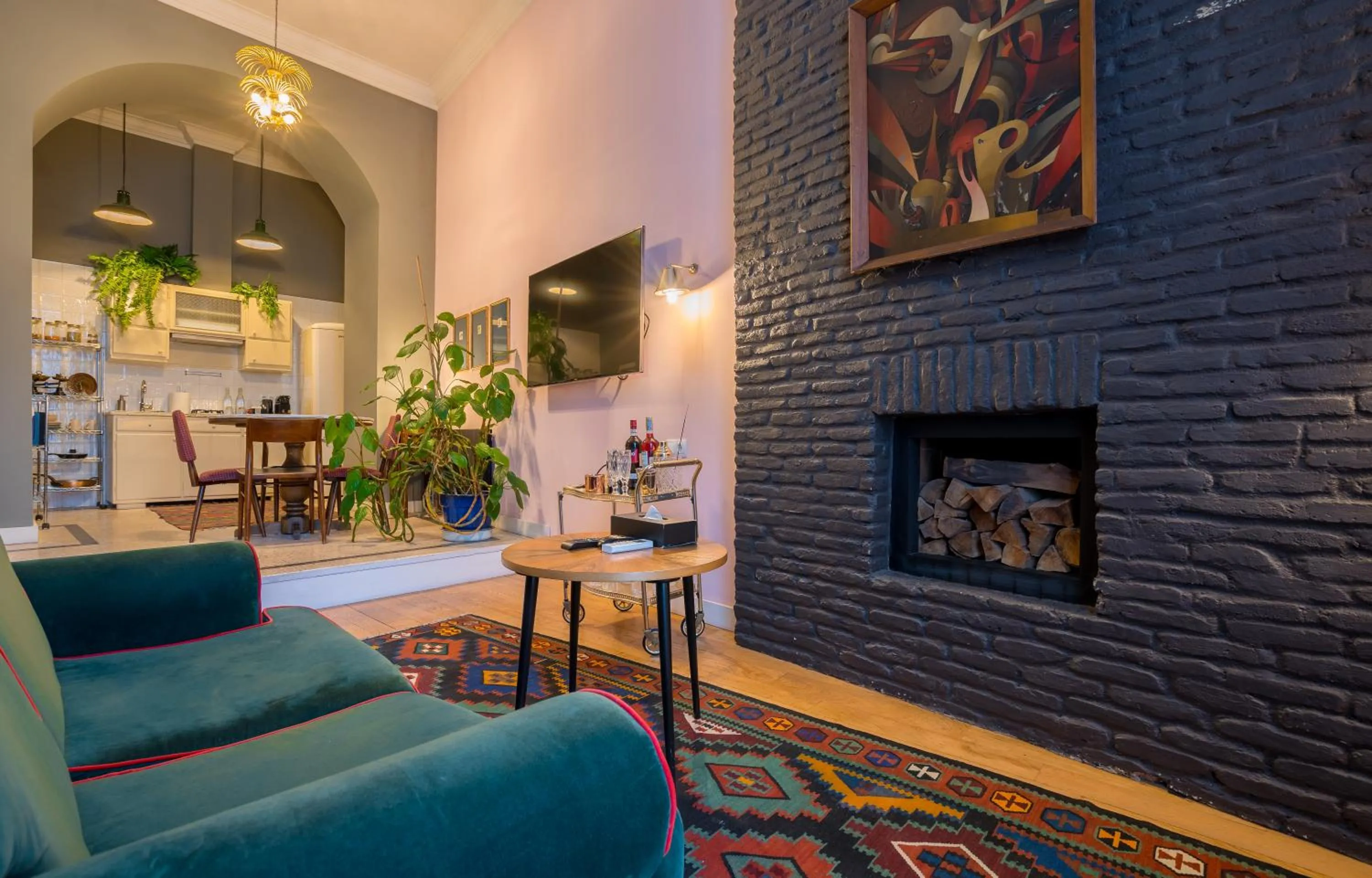 Seating area in Communal Hotel Sololaki