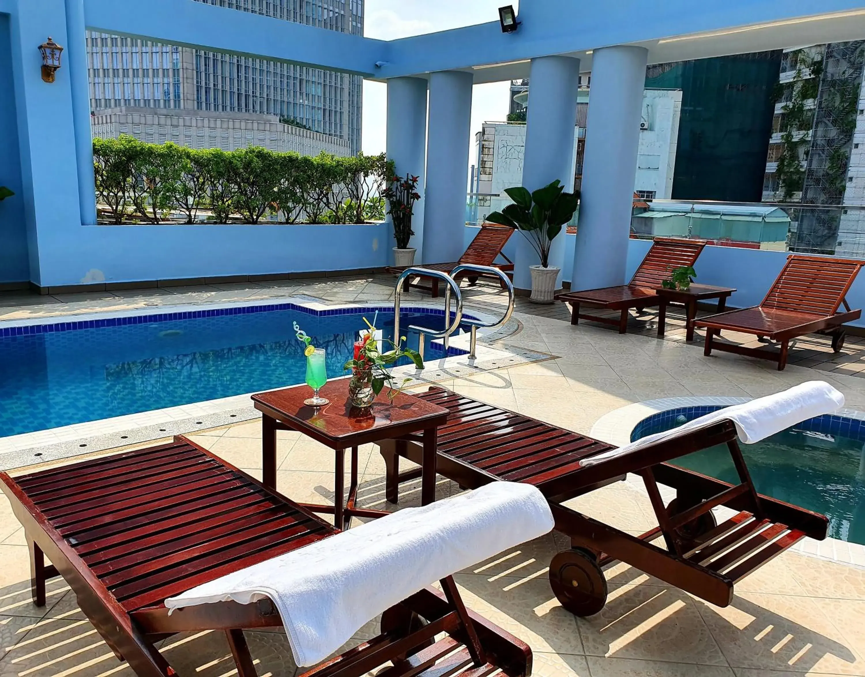 Super Deluxe Double Room in Huong Sen Hotel Super Deluxe Double Room in Huong Sen Hotel