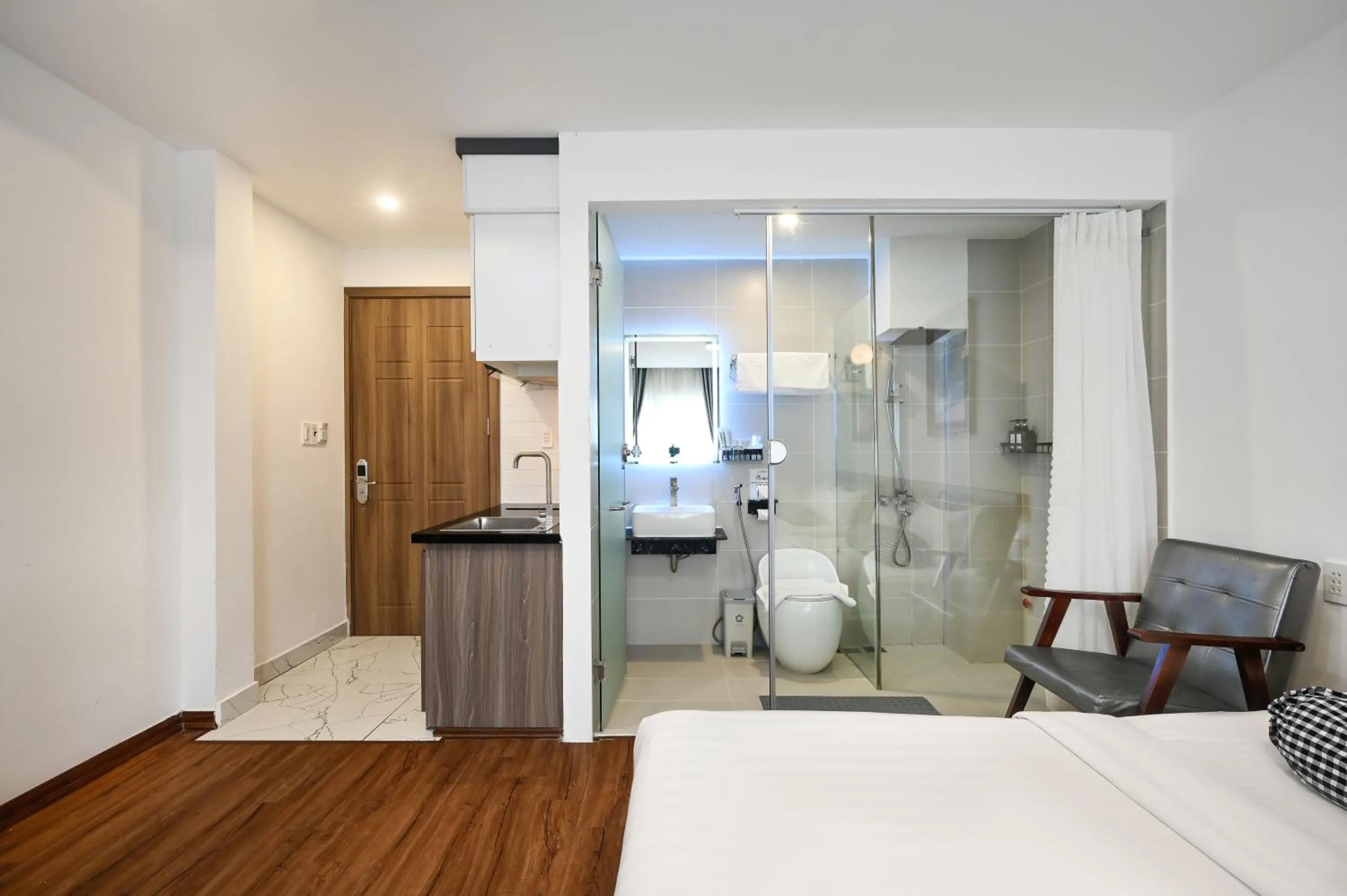 Photo of the whole room, Bed in Amory Hotel Ben Thanh