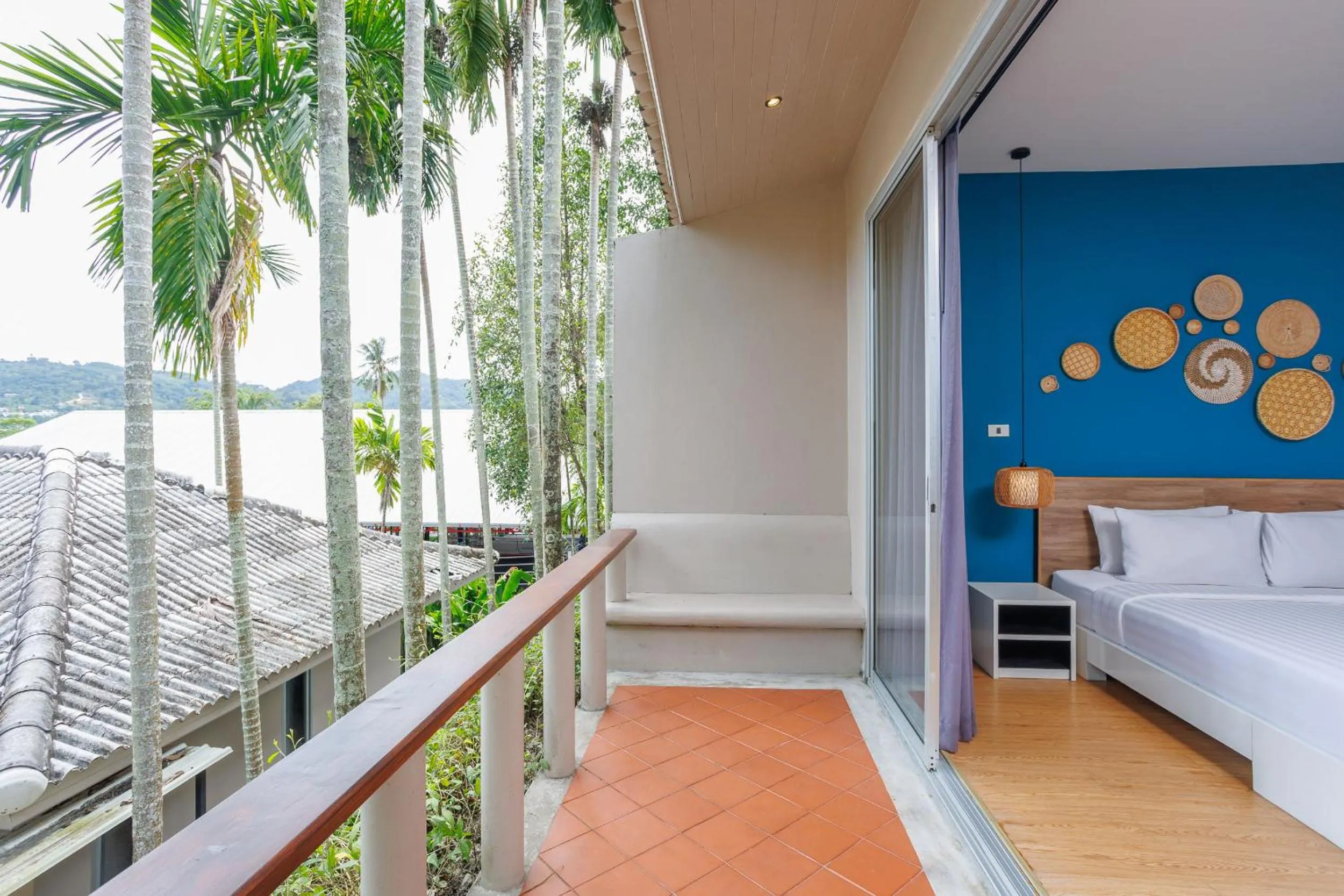 Balcony/Terrace, Bed in Signature Phuket Resort