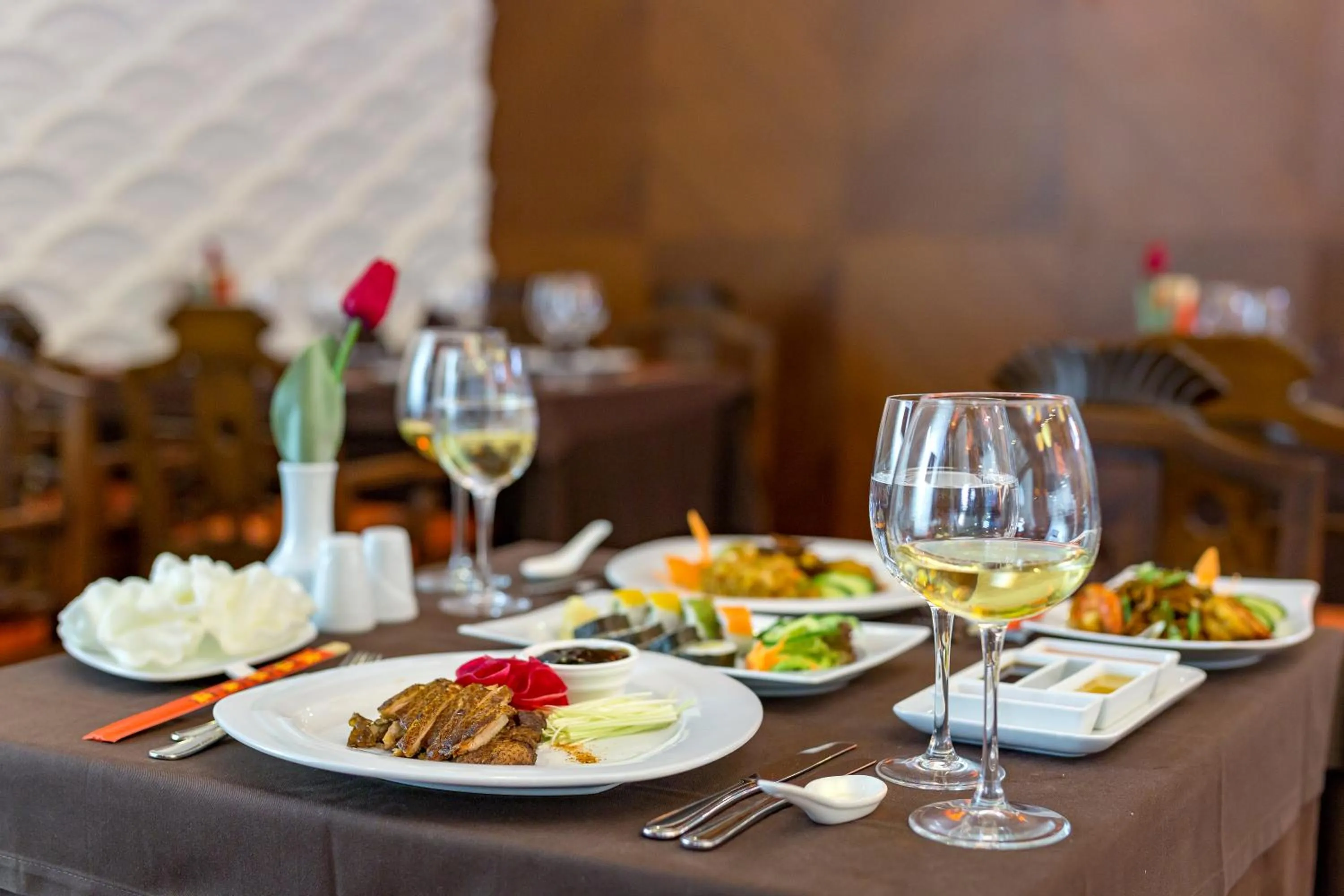 Food and drinks in Royal Holiday Palace