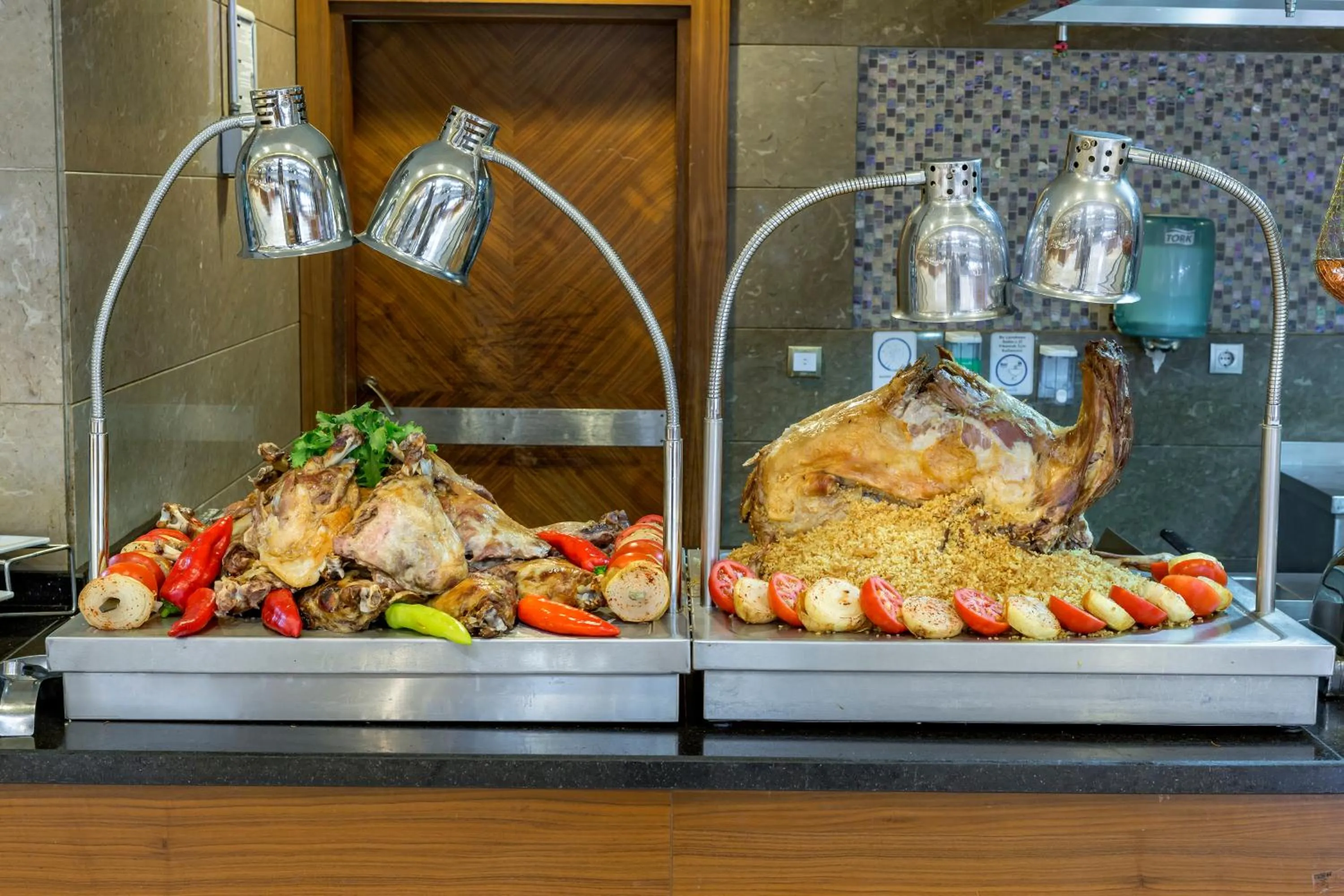 Food and drinks in Royal Holiday Palace