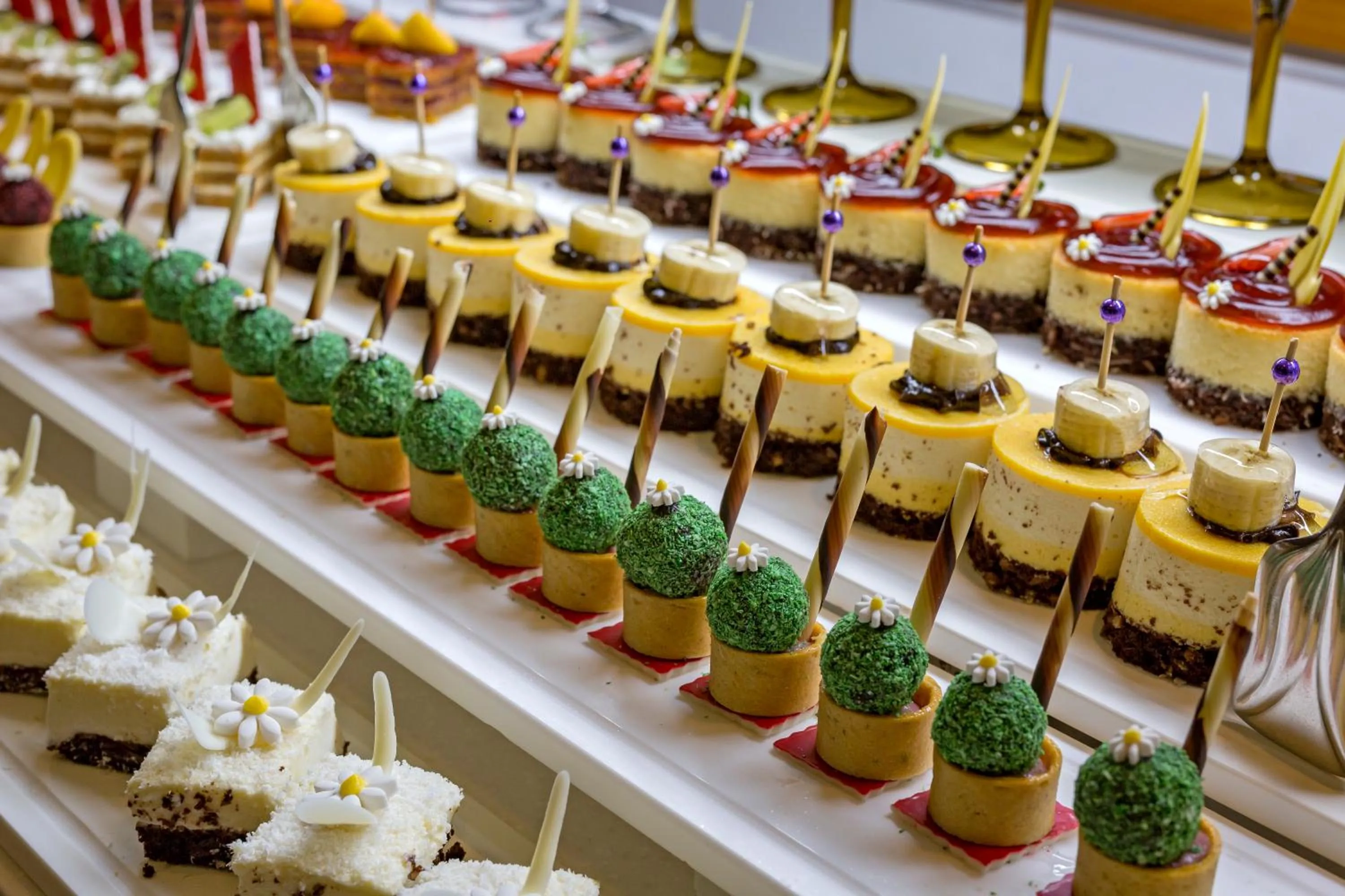 Food and drinks in Royal Holiday Palace