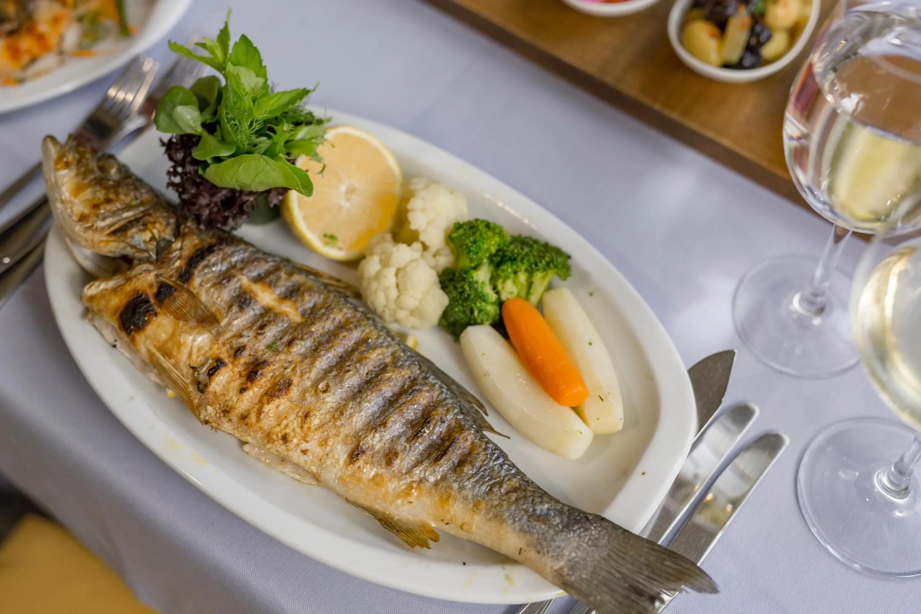 Food and drinks in Royal Holiday Palace