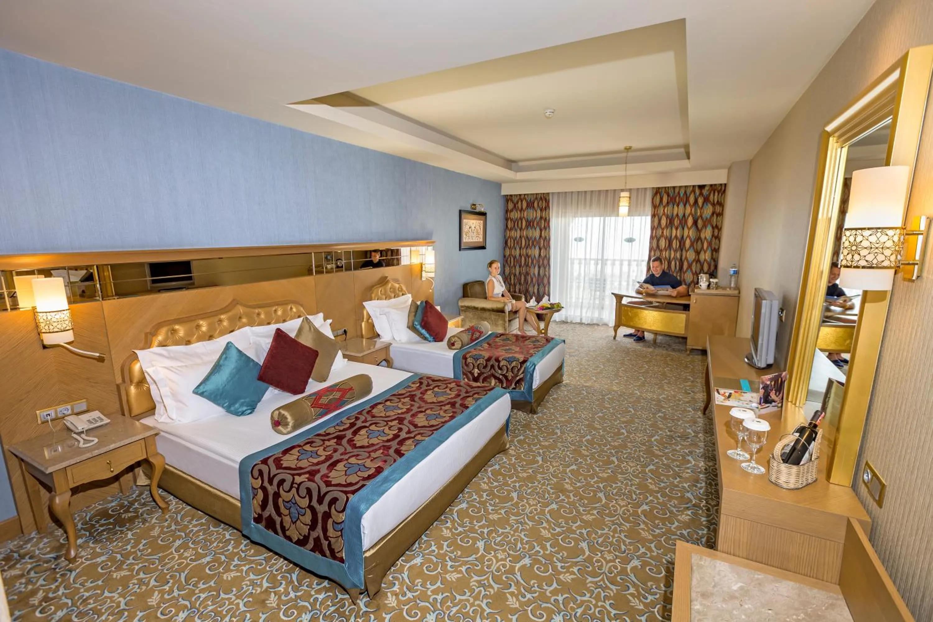 Bed in Royal Holiday Palace