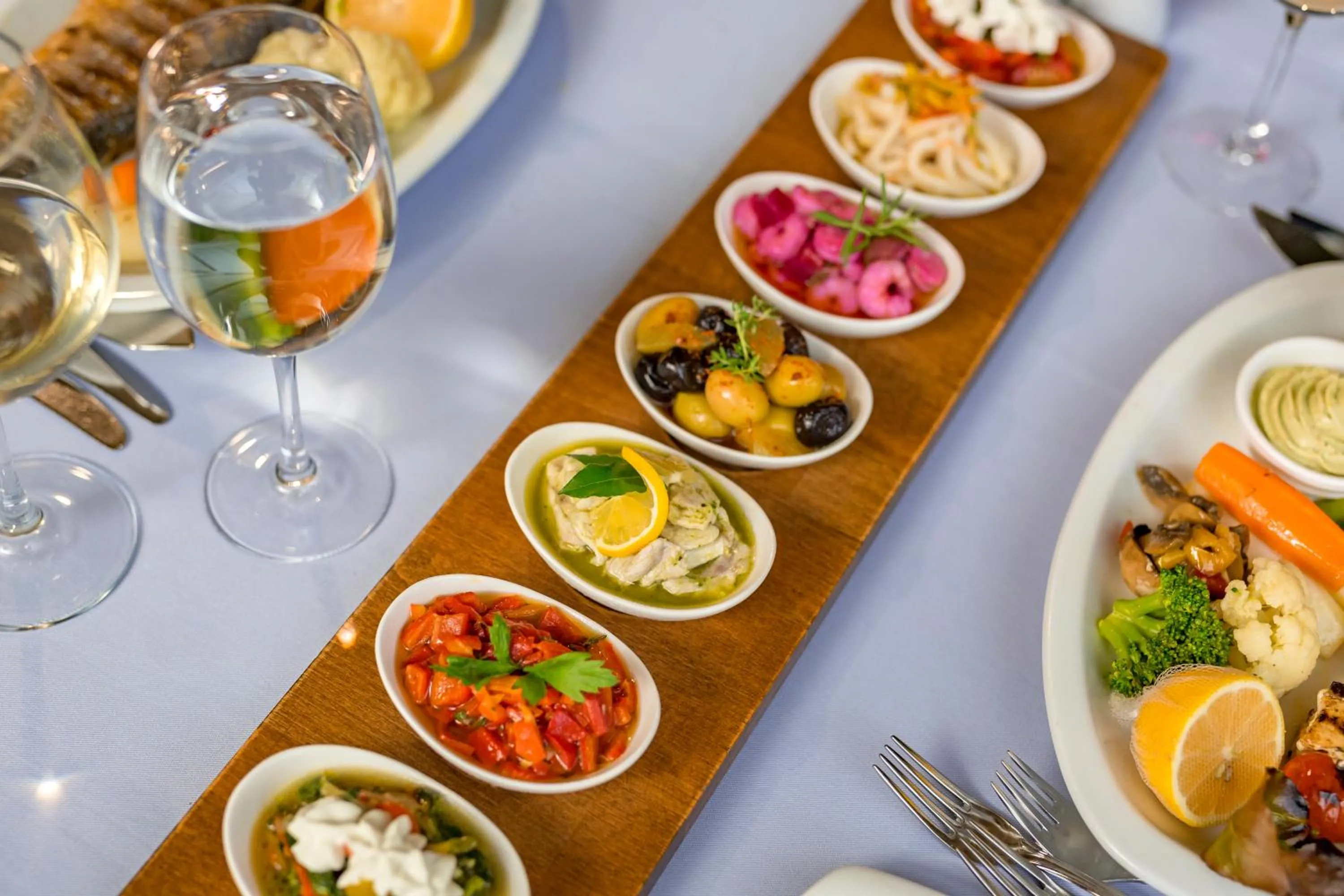 Food and drinks in Royal Holiday Palace