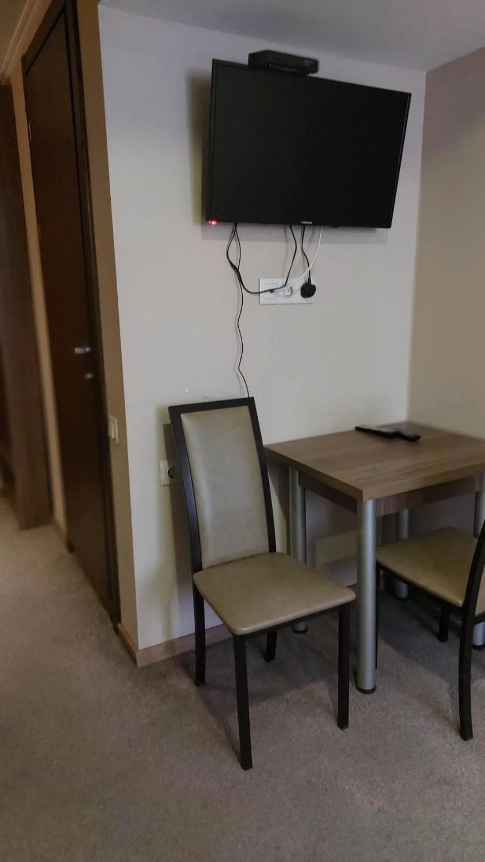 TV and multimedia in Hotel Reverence