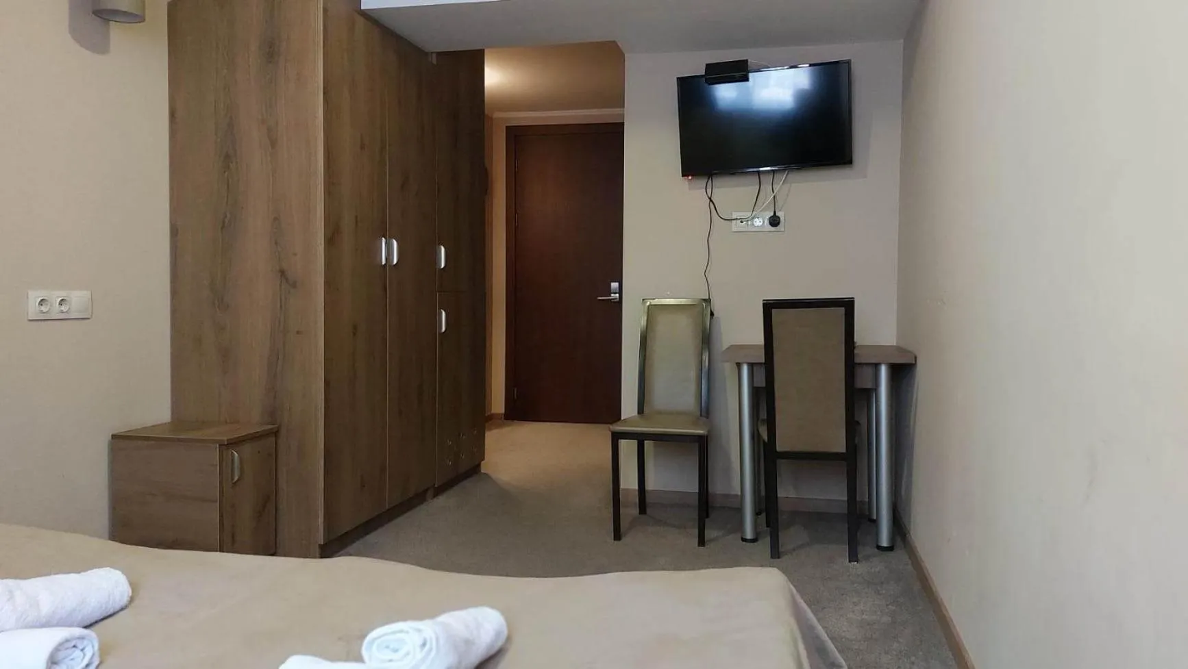 TV and multimedia, Bed in Hotel Reverence