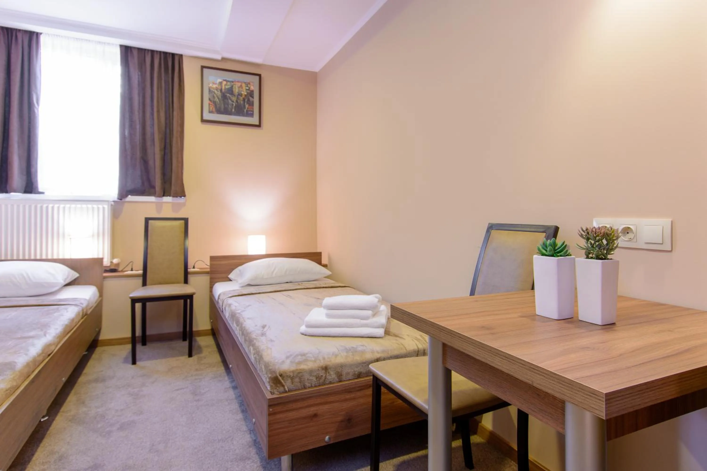 Photo of the whole room, Bed in Hotel Reverence