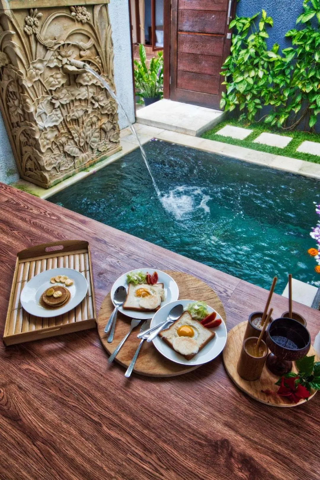 Swimming pool in Canang Gardens