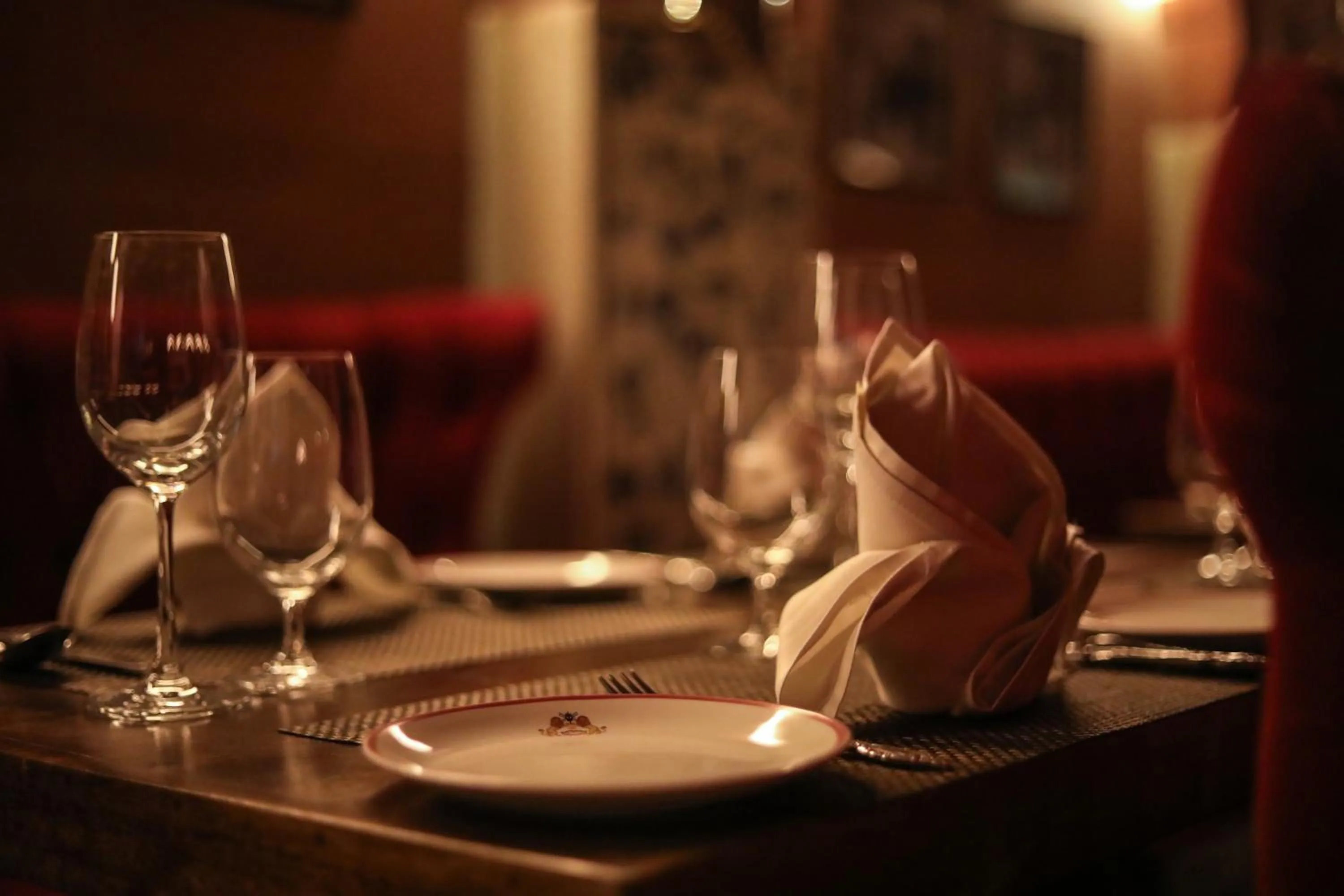 Restaurant/places to eat in Shahpura House