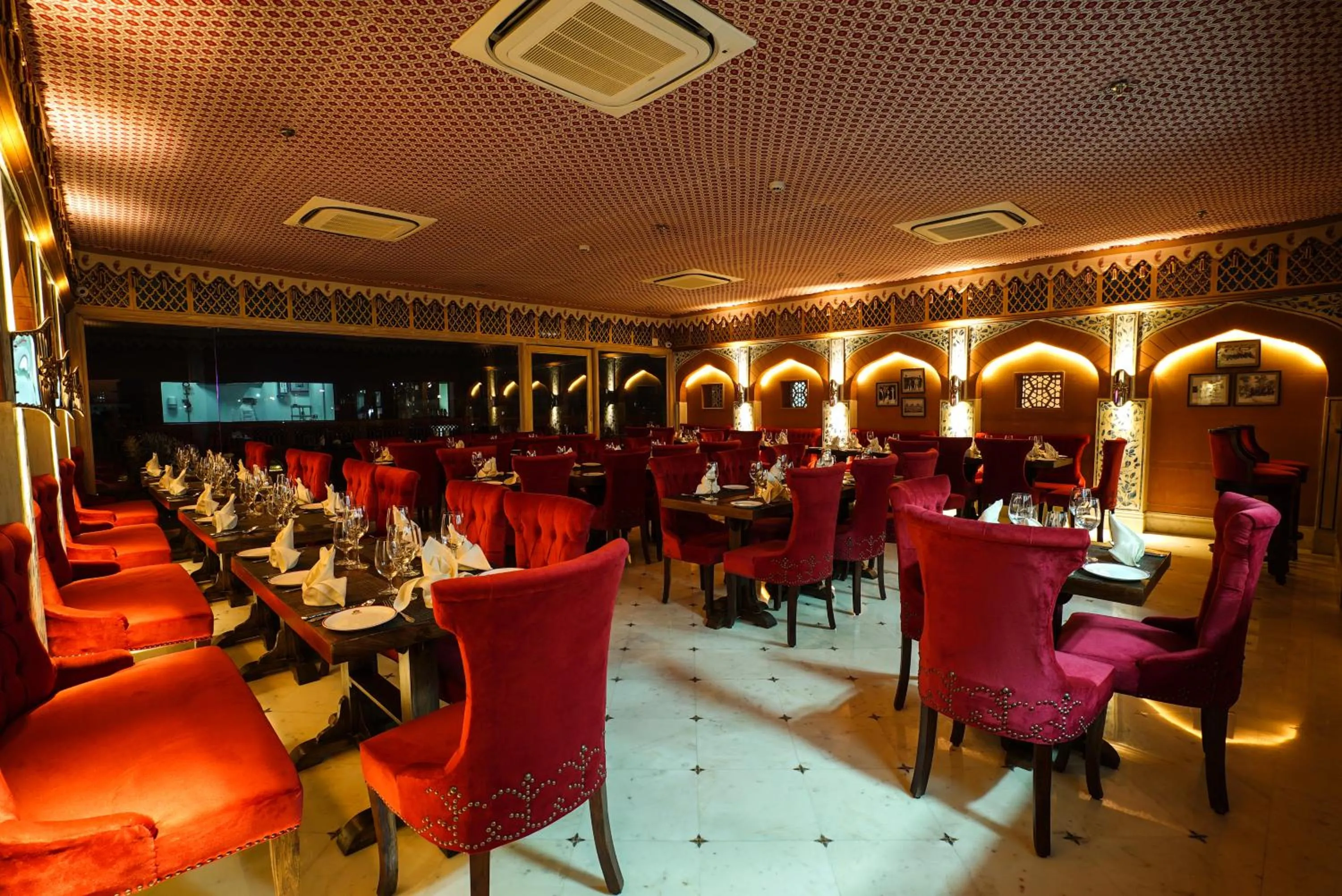 Dinner in Shahpura House