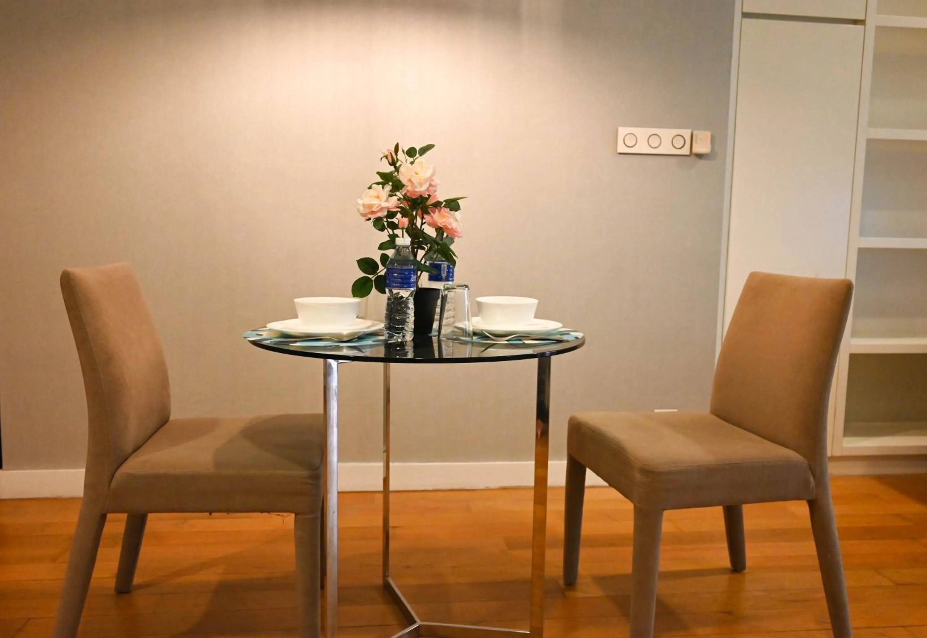 Dining area, Seating Area in Saba Suites at Platinum KLCC Bukit Bintang Kuala Lumpur