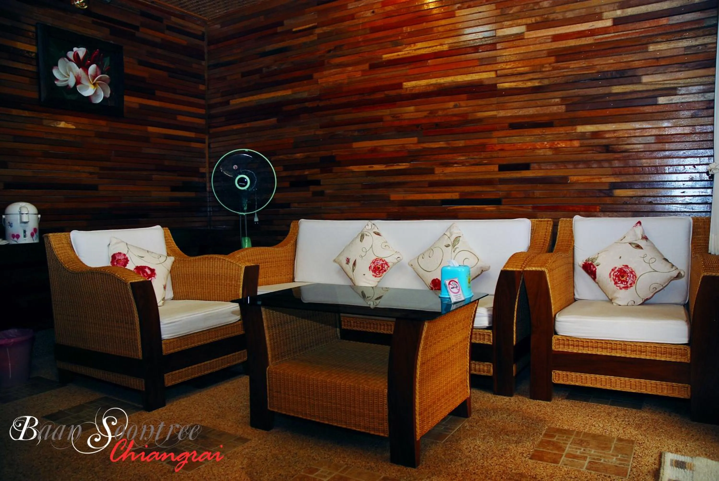 Living room in Baan Soontree Resort