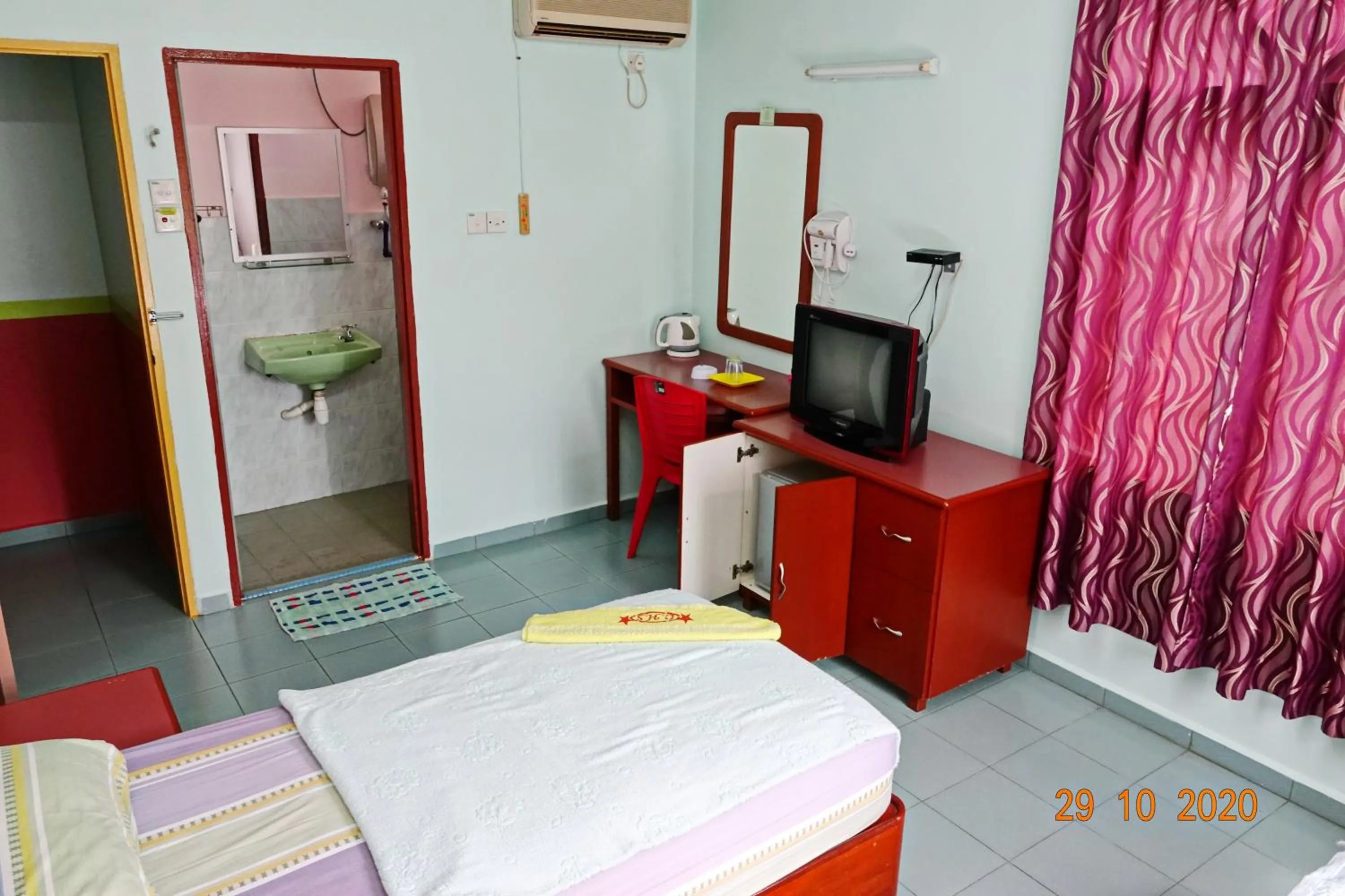 Bathroom, Bed in The Room Concept Homestay