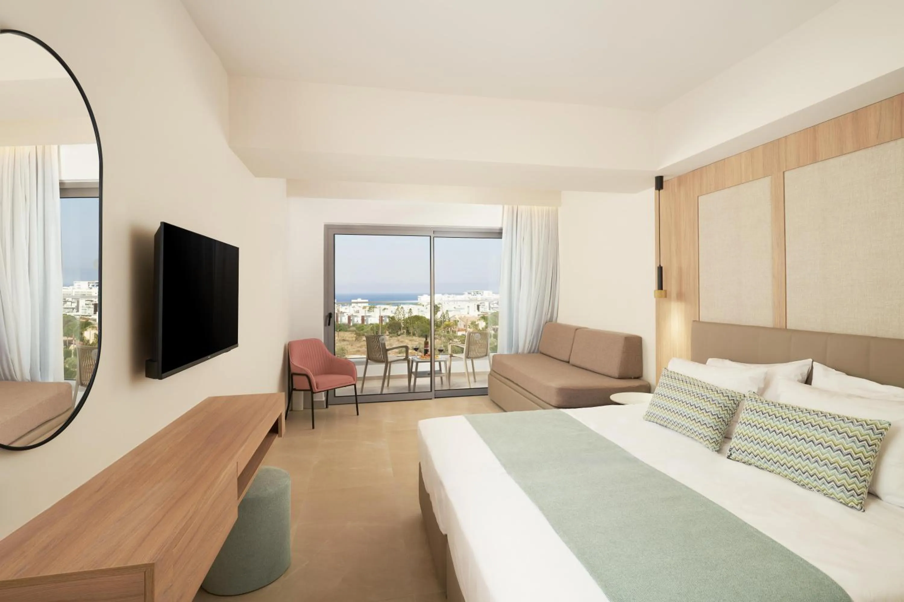 Photo of the whole room, Bed in Maris Grand Waterpark Resort