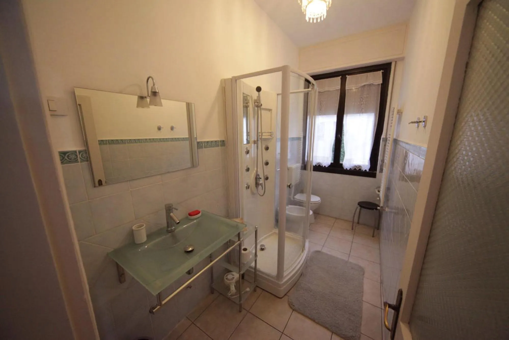 Shower in Antica Corte Milanese