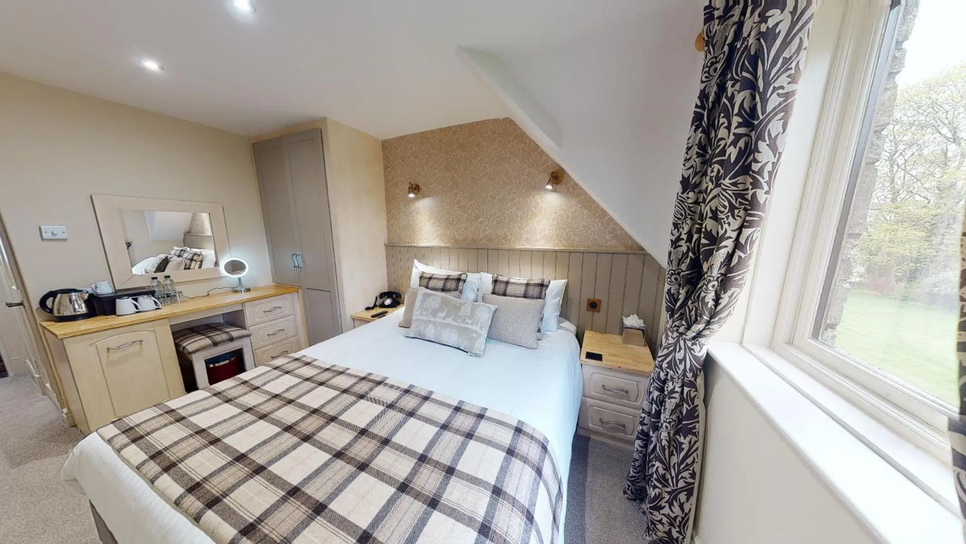 Bed in Stone House Hotel