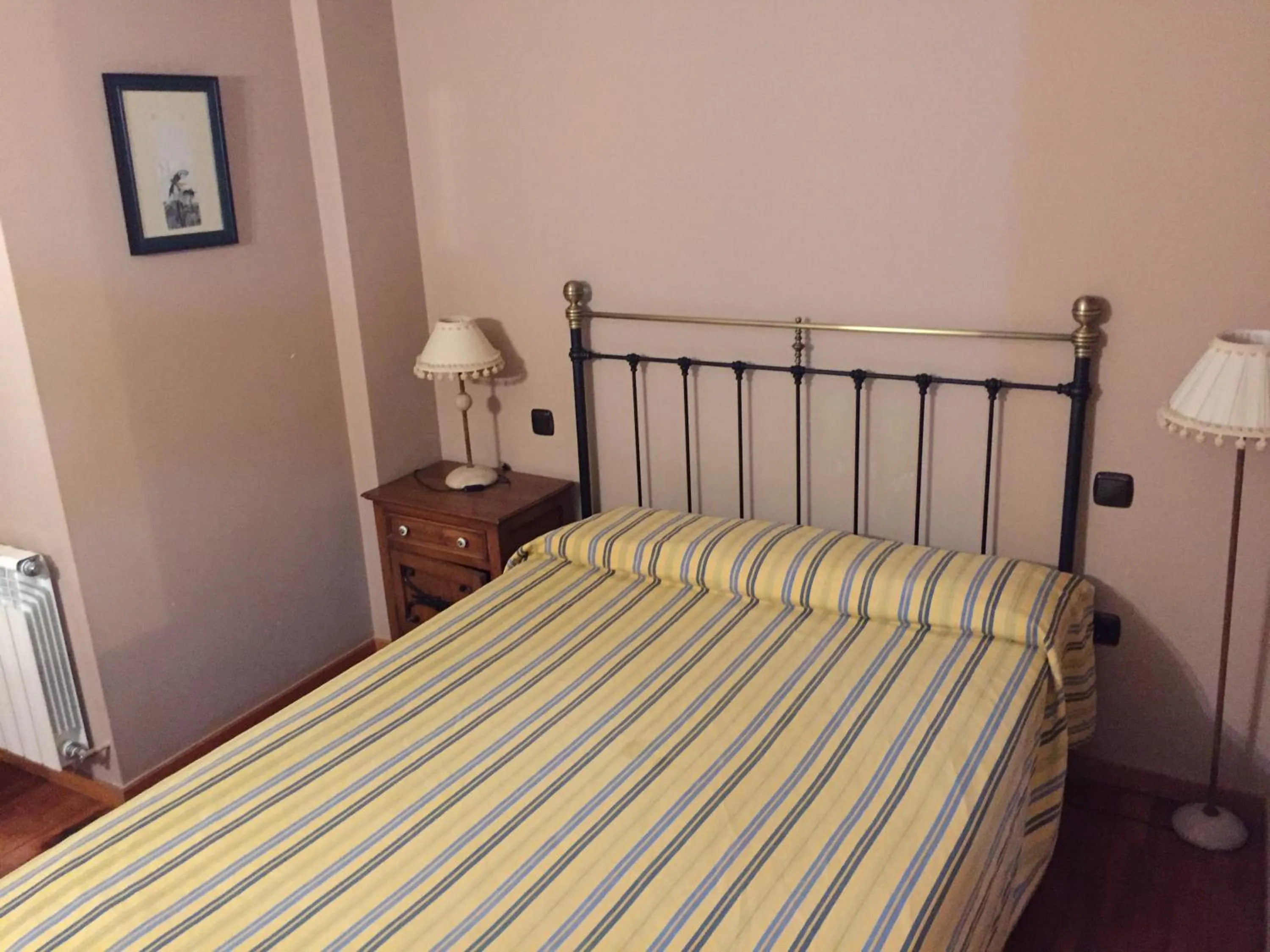 Decorative detail in Hotel Los Angeles