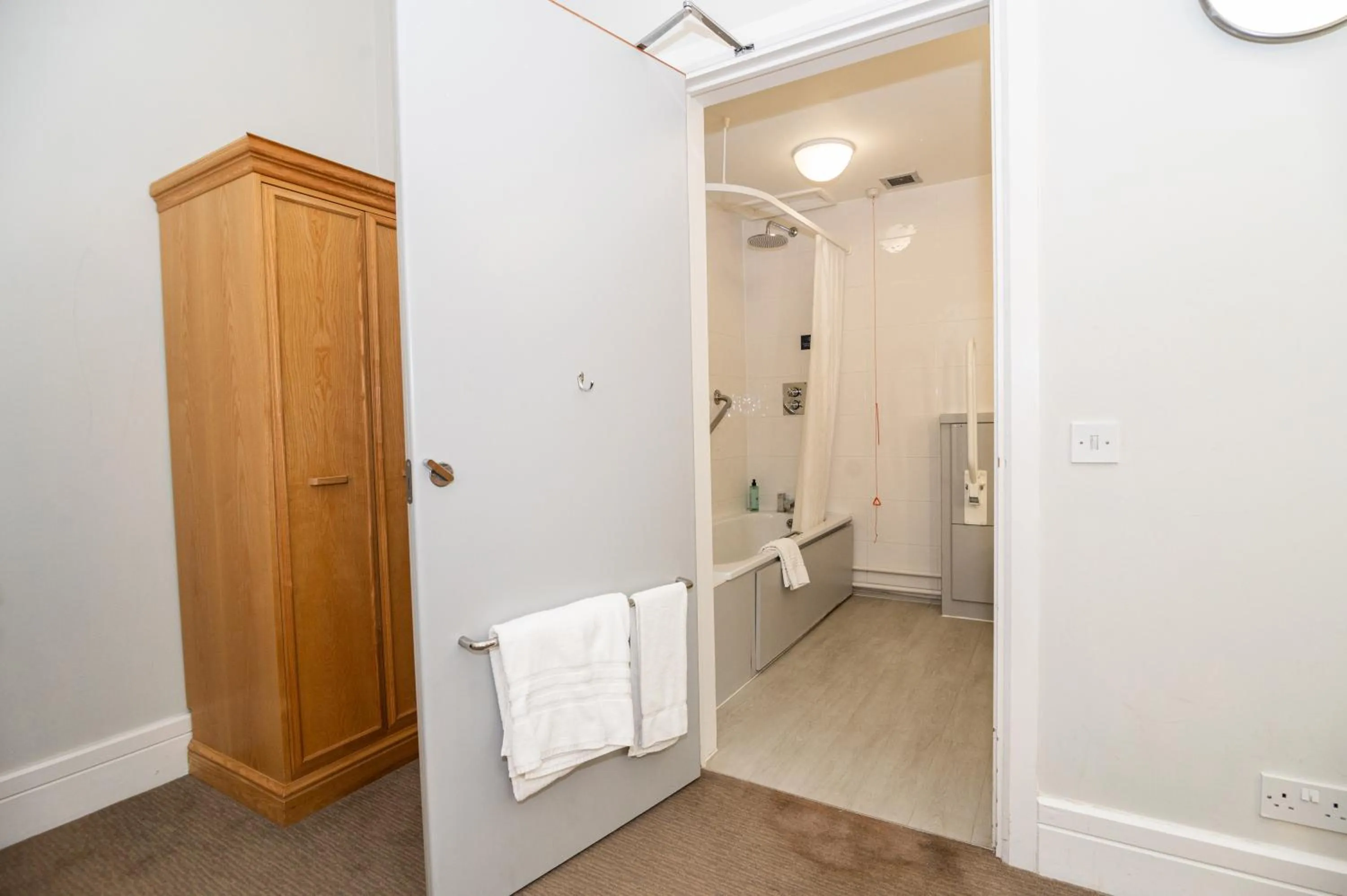 Facility for disabled guests in Kents Hill Park Training & Conference Centre