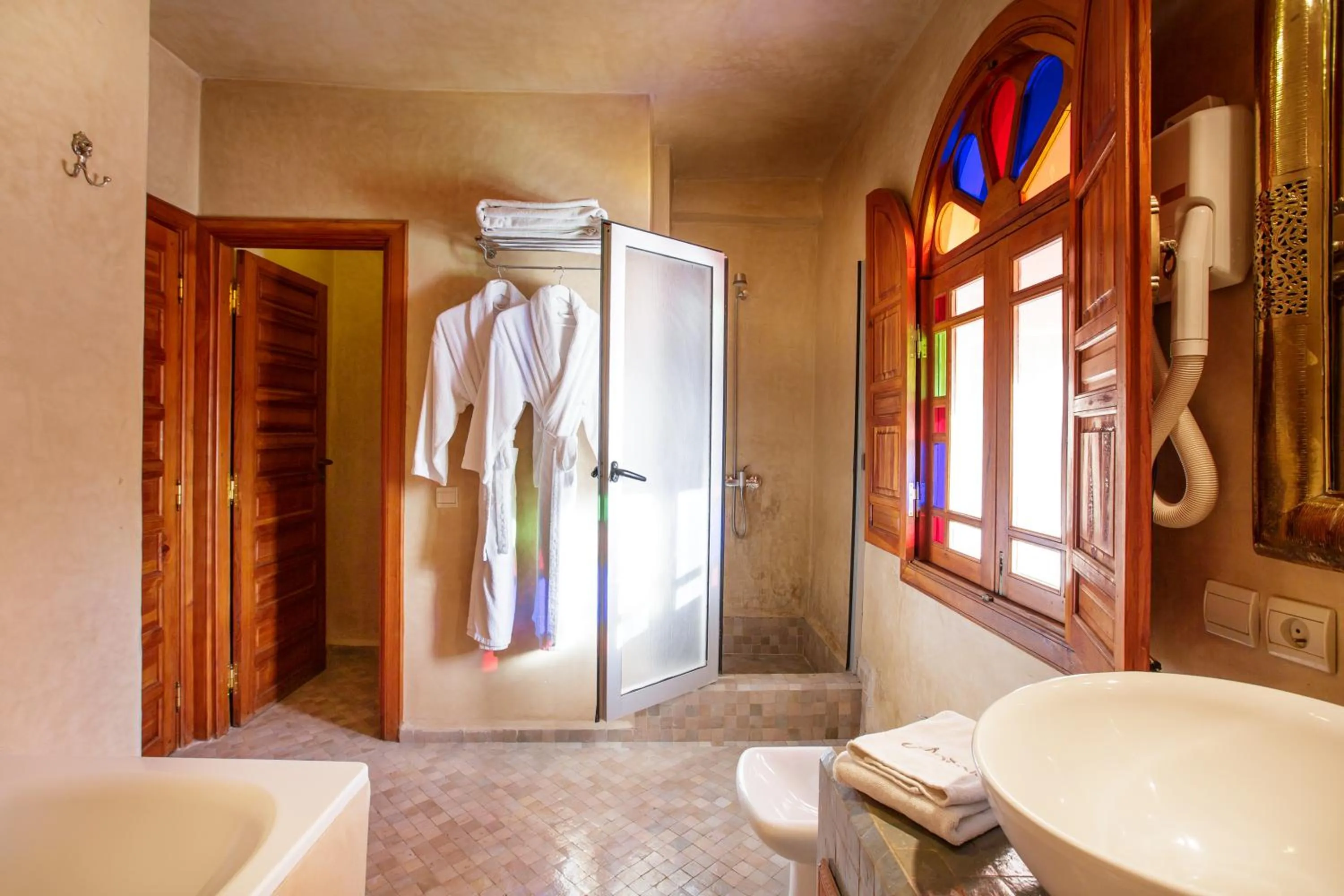 Shower in Riad Andalib
