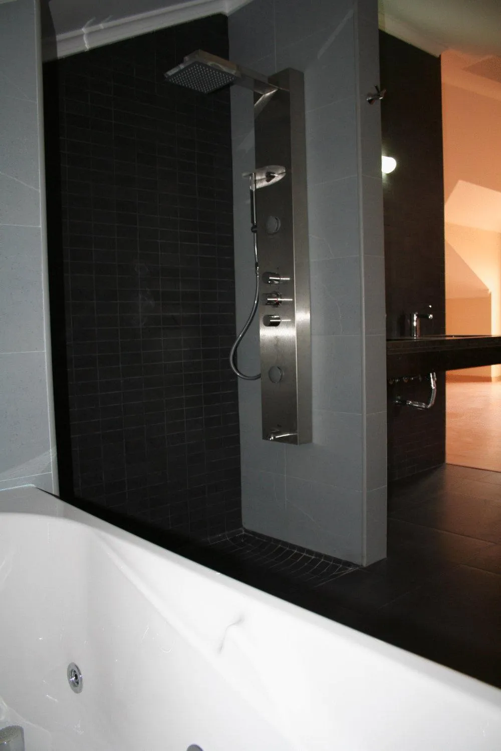 Bathroom in Hotel Apartamentos Baia Brava