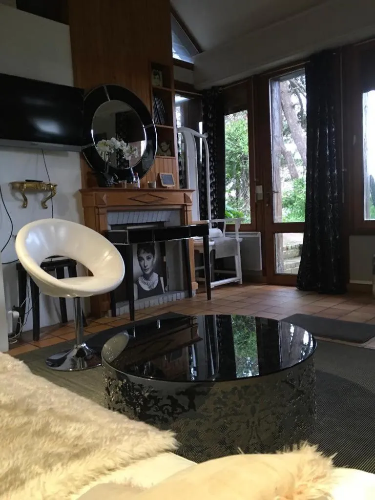 Living room in Chante Brise B&B