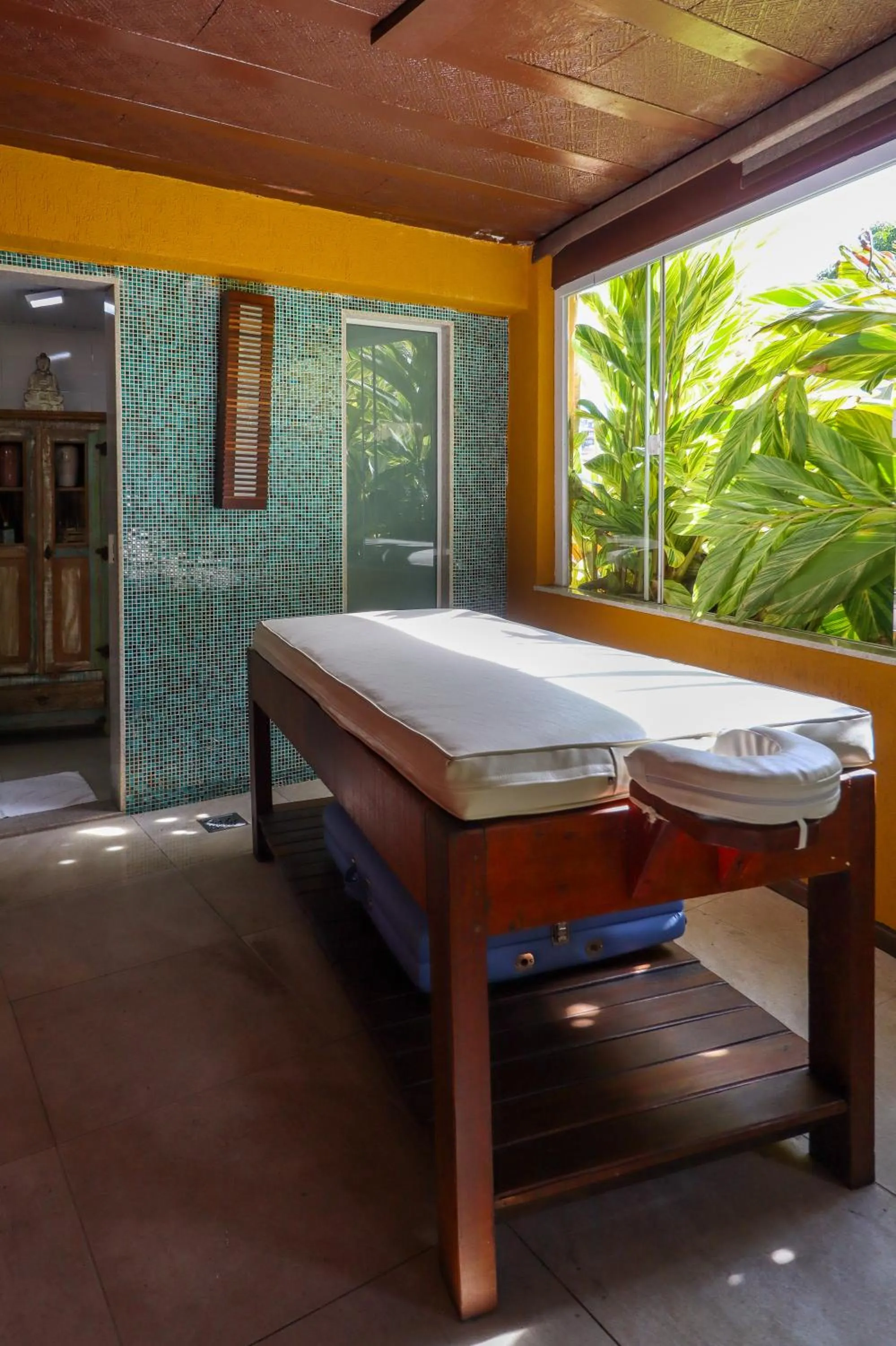 Massage in Bahiamarela Boutique Hotel & SPA