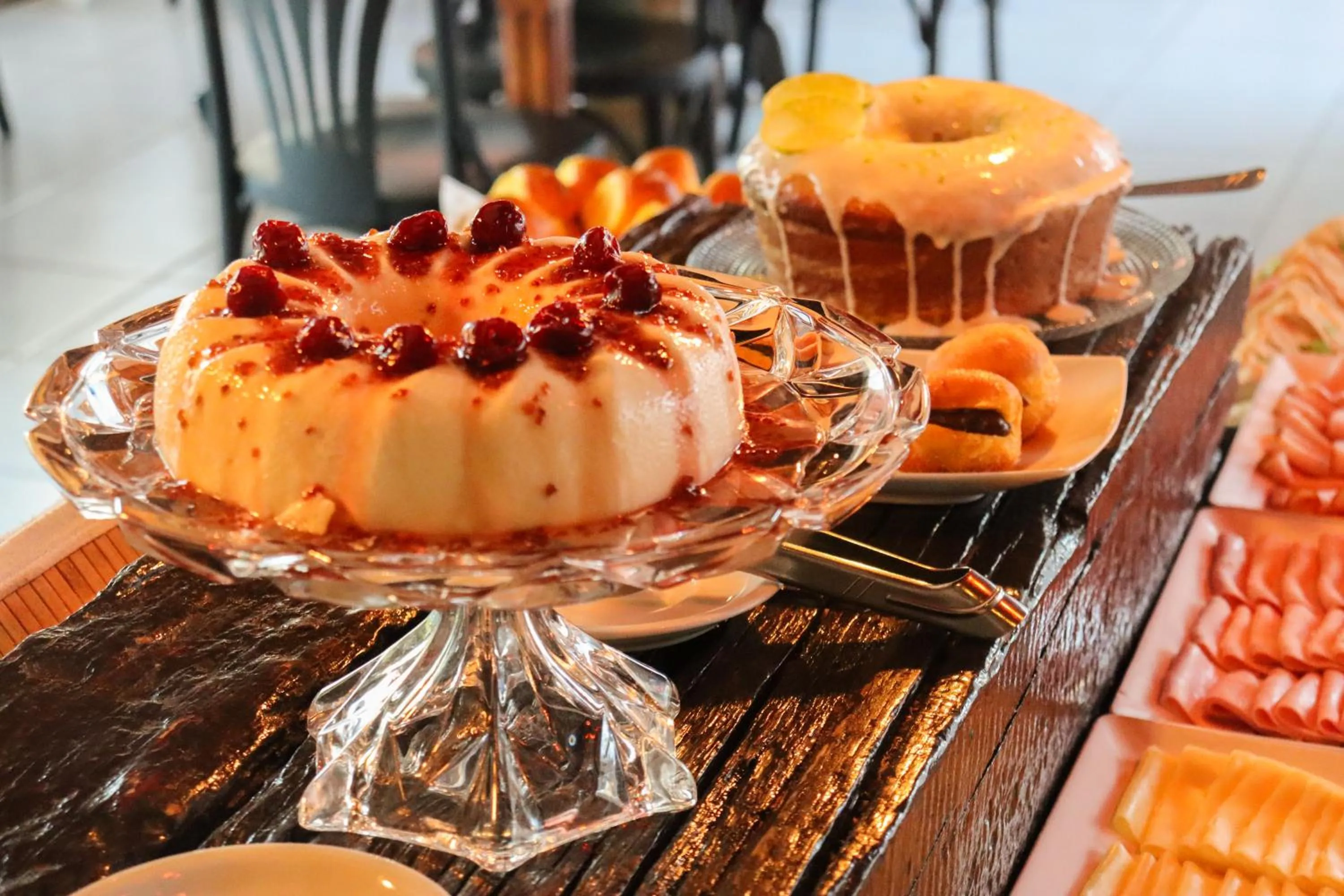 Restaurant/places to eat in Pousada Sabledor