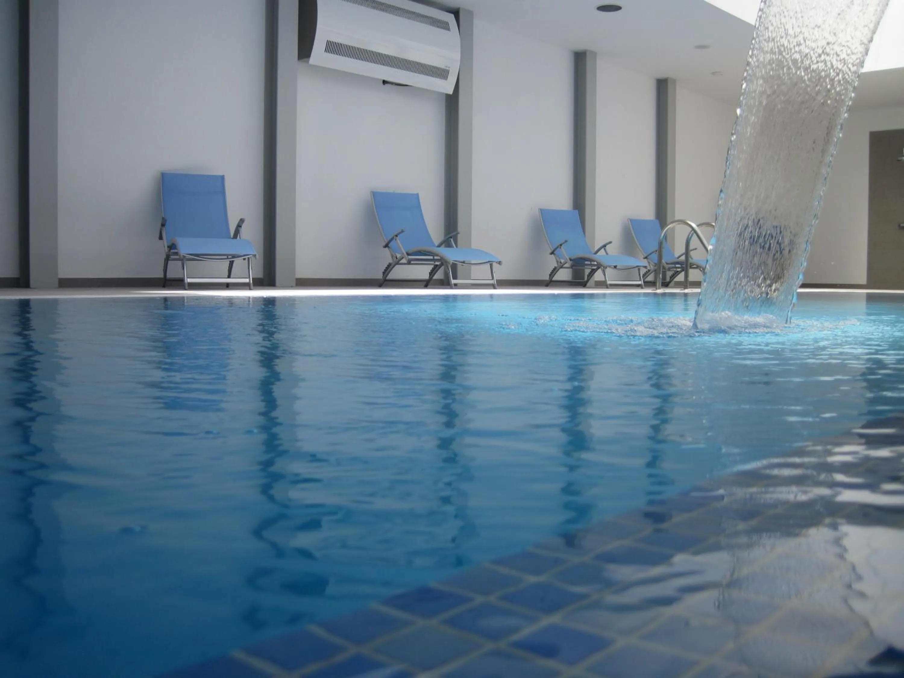 Swimming pool in Hotel Mira Sagres