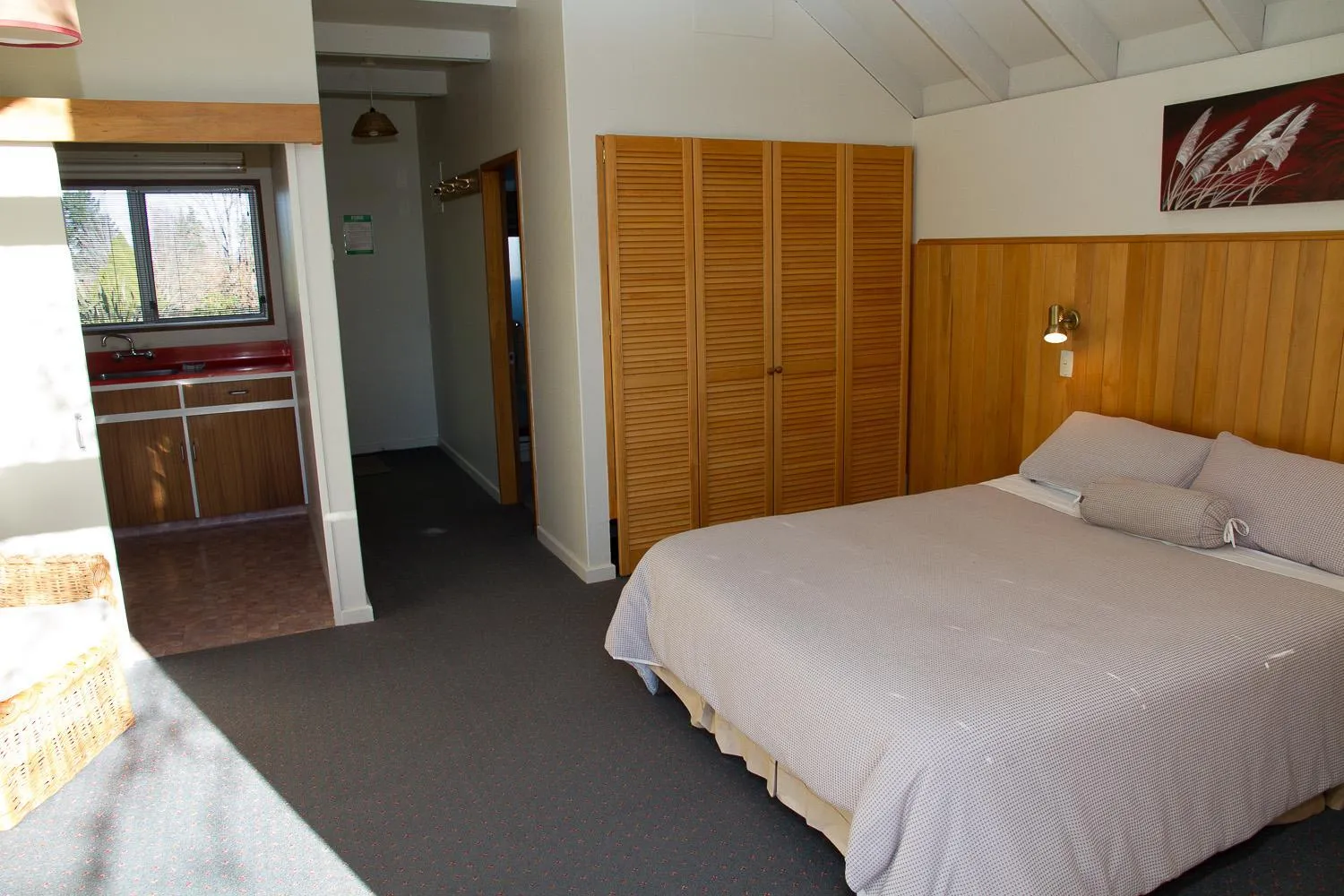 Bed in Stronechrubie Accommodation and Restaurant