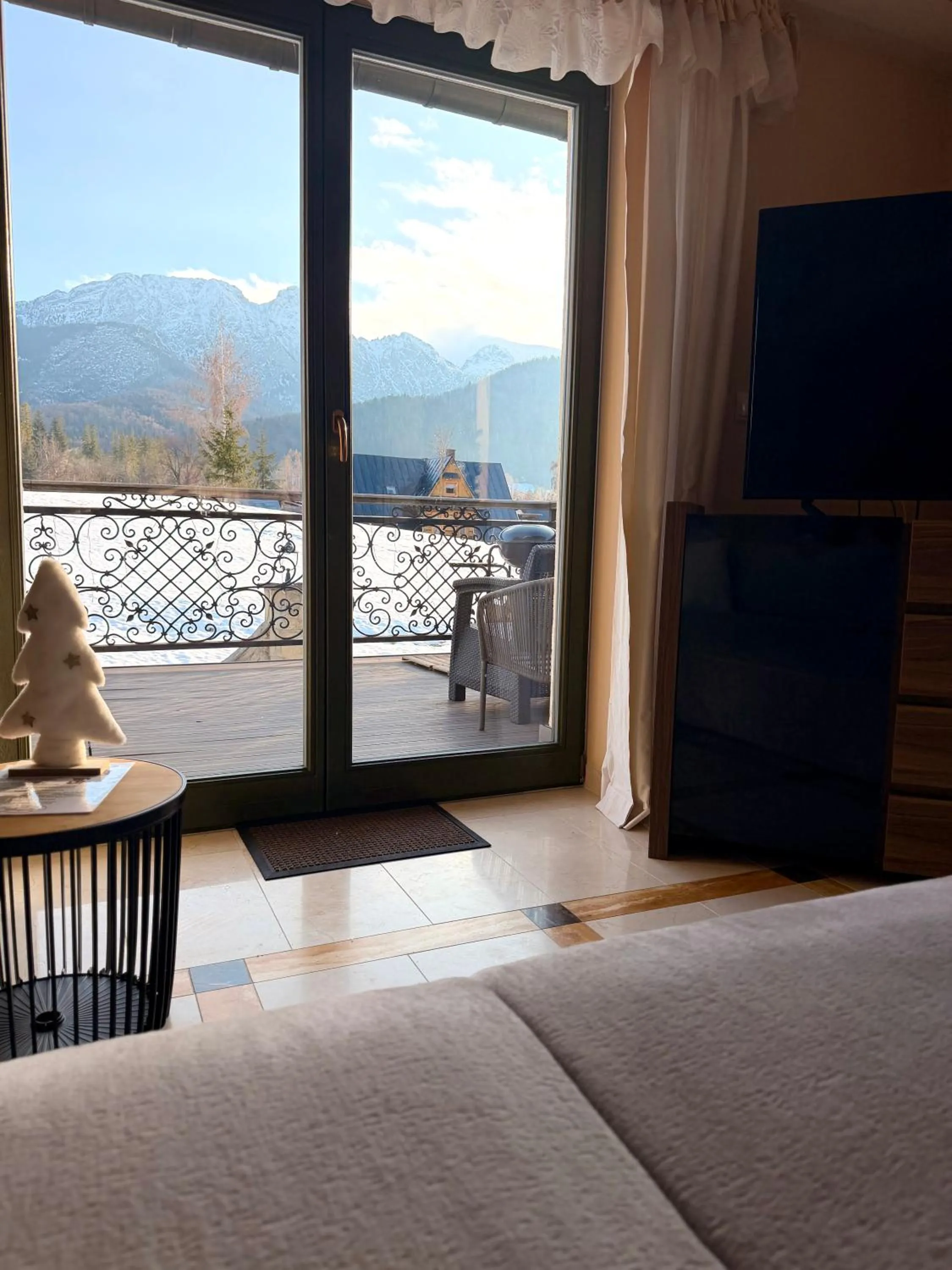 Bed in Apolonia Willa