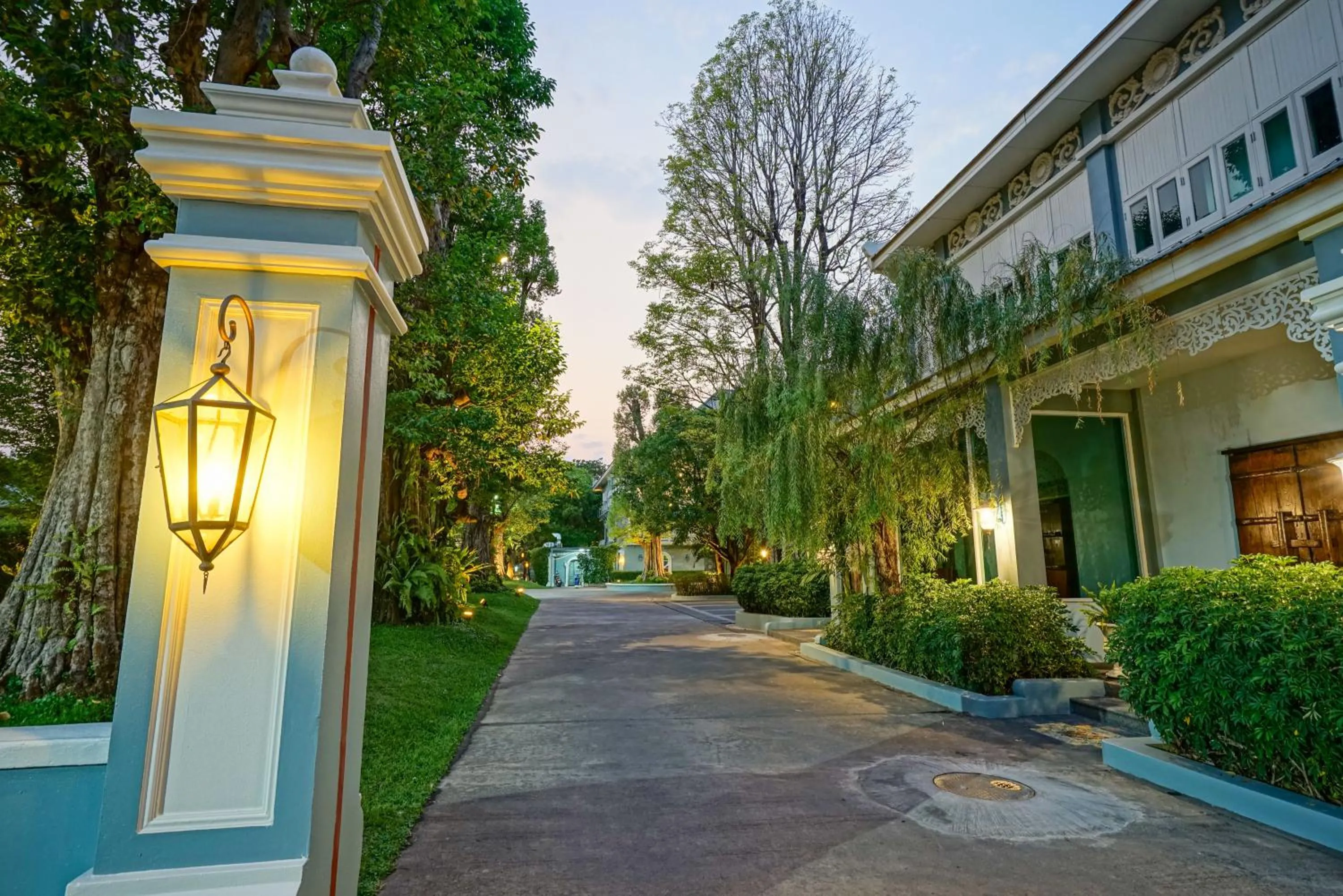 Property building in At Pingnakorn Riverside