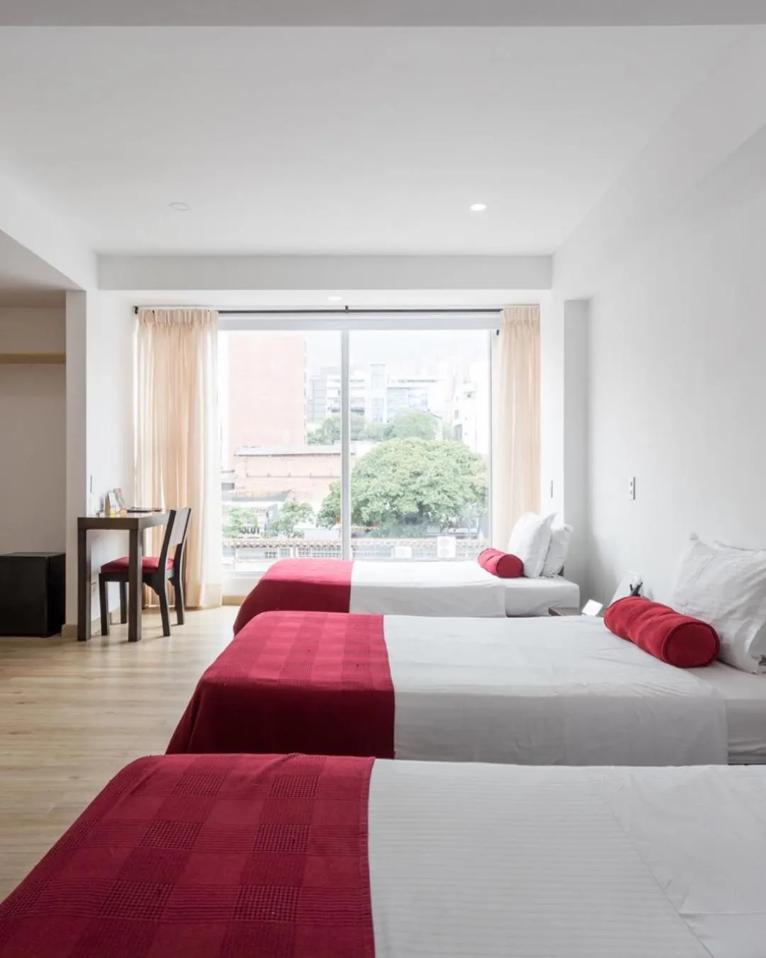 Bed in Hotel Florencia Plaza