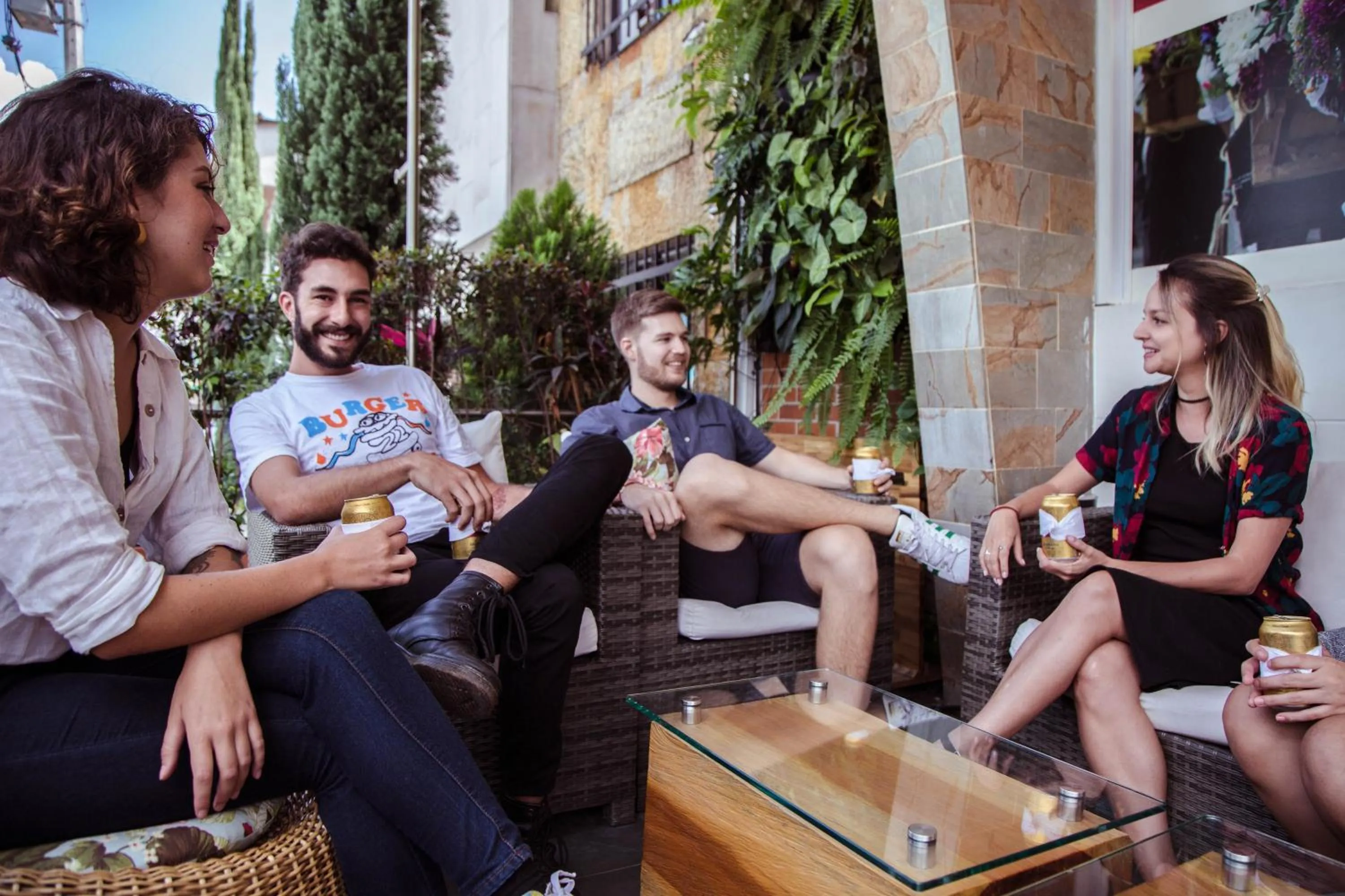 People in Hotel Florencia Plaza