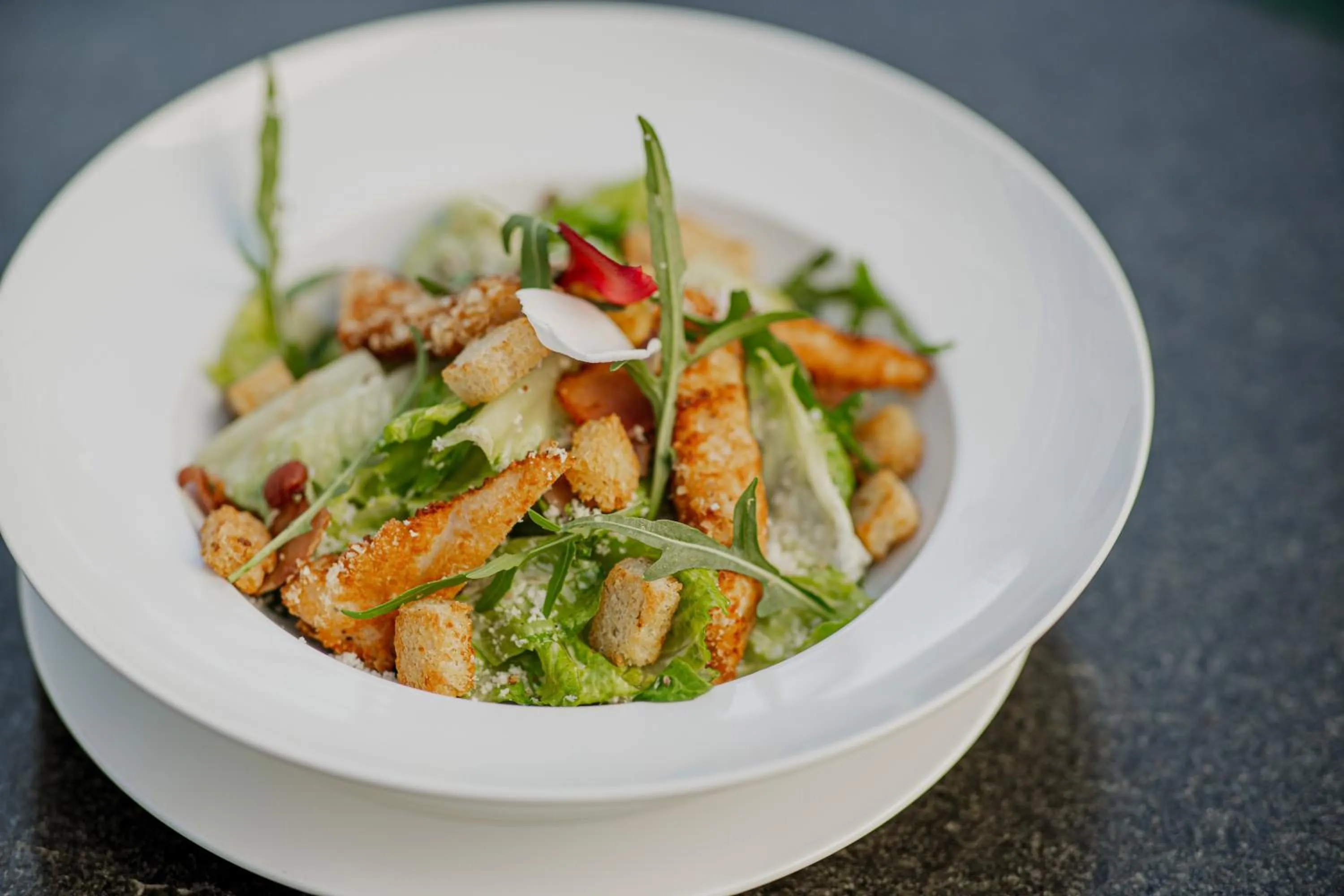 Restaurant/places to eat in Ratana Angkor Hotel