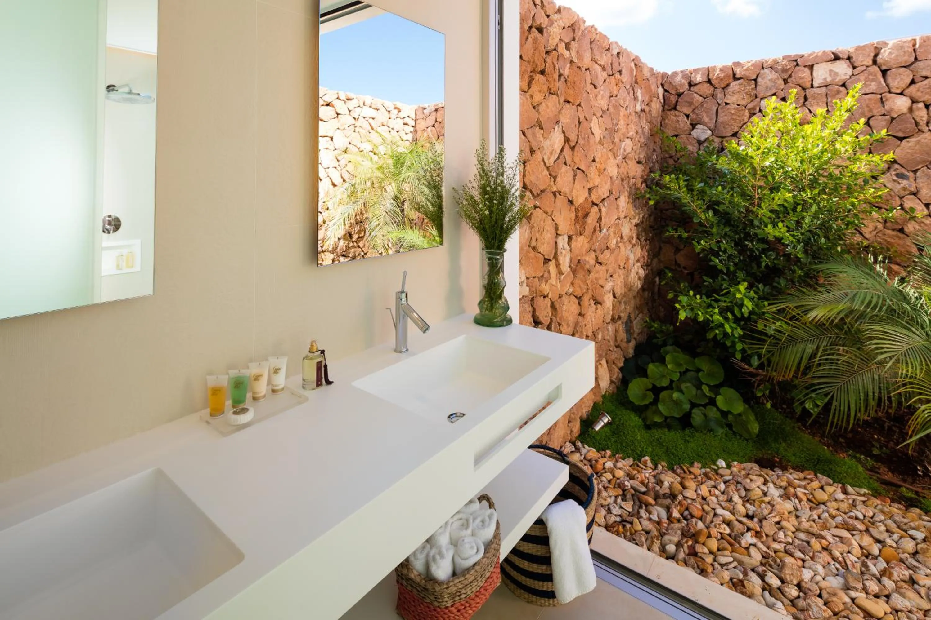 Bathroom in Ca Na Xica - Hotel & Spa