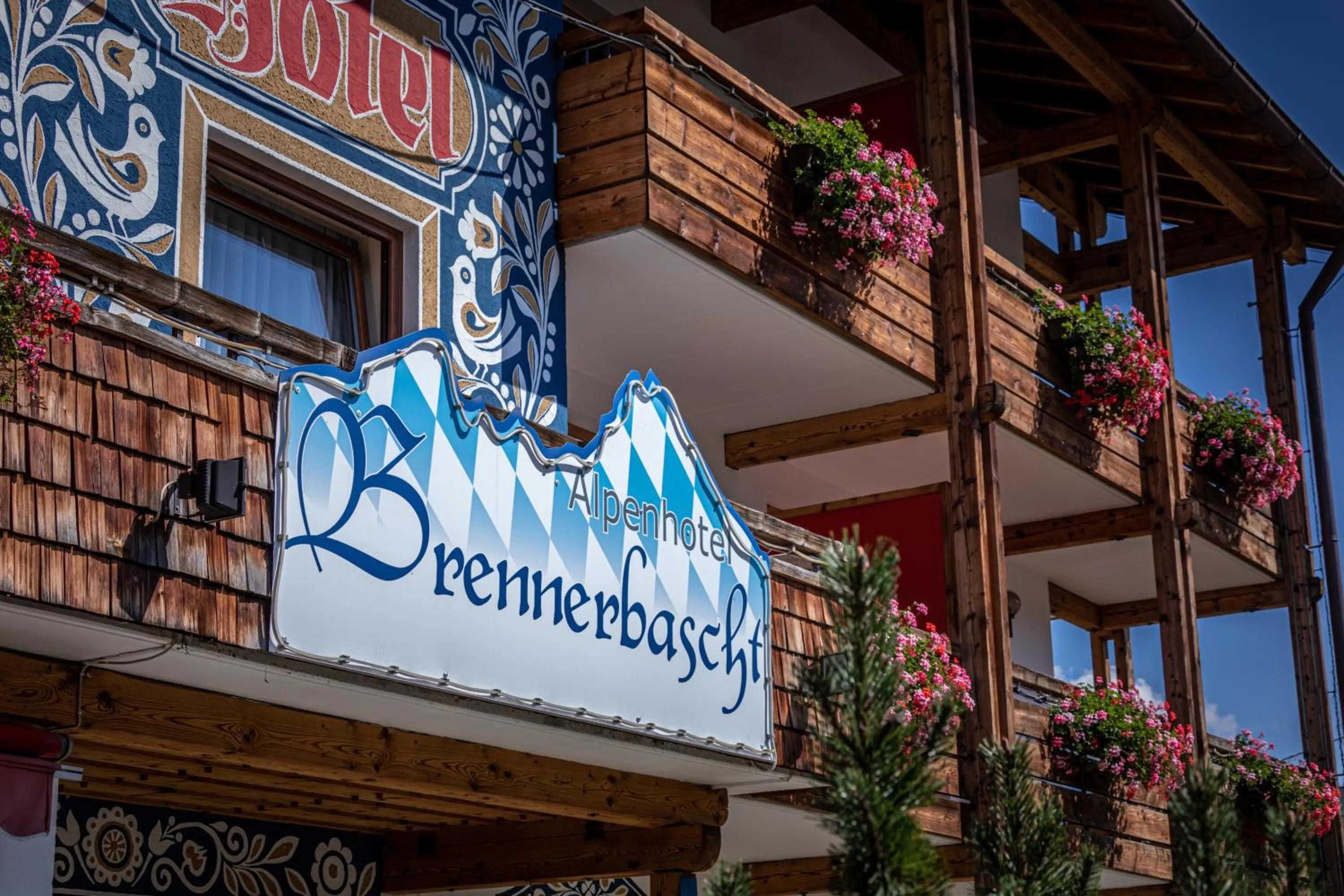 Property building in Alpenhotel Brennerbascht