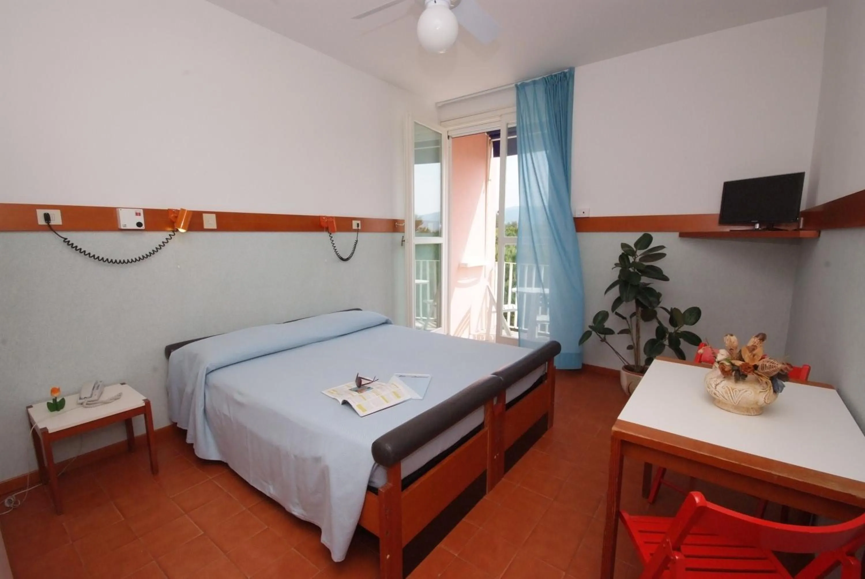 Bedroom, Bed in Residence Elite