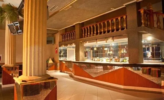 Nightclub / DJ in Hotel Torres I